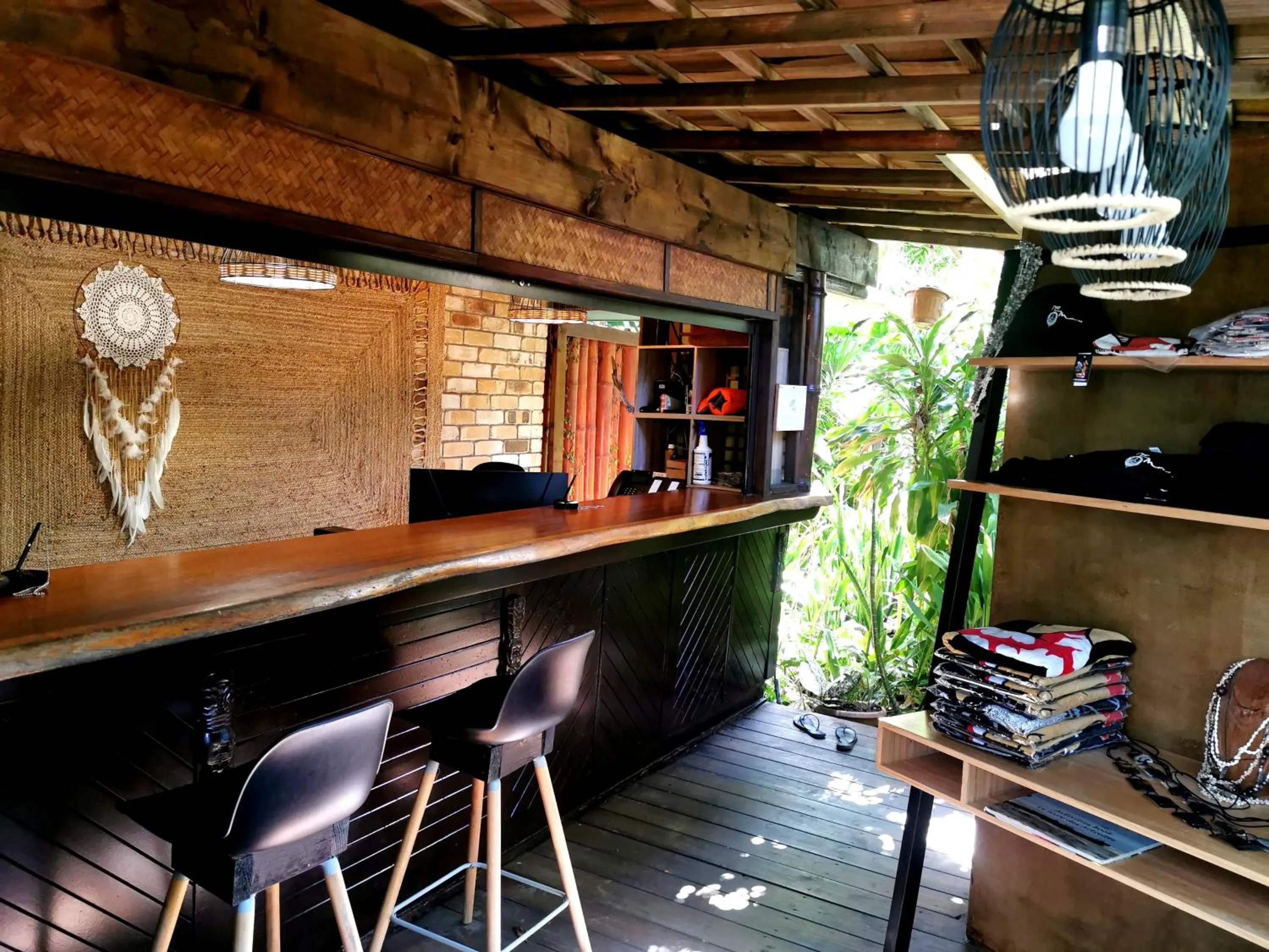 Lobby or reception in Hôtel Fenua Mata'i'oa