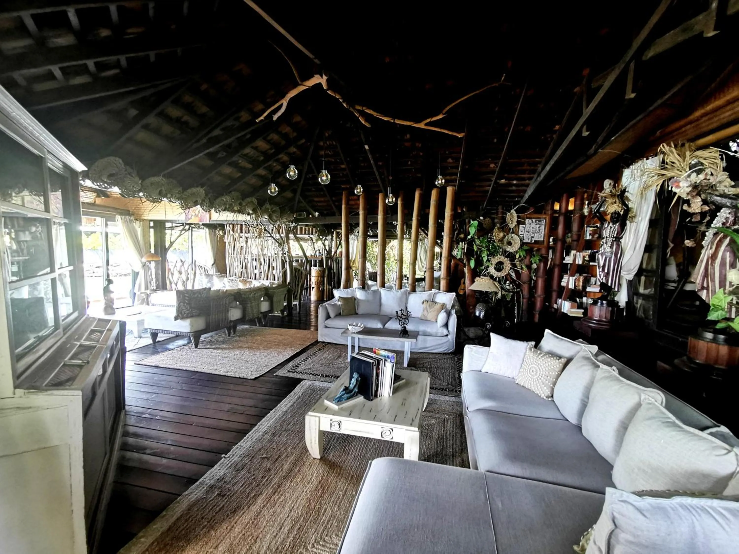 Lounge or bar in Hôtel Fenua Mata'i'oa