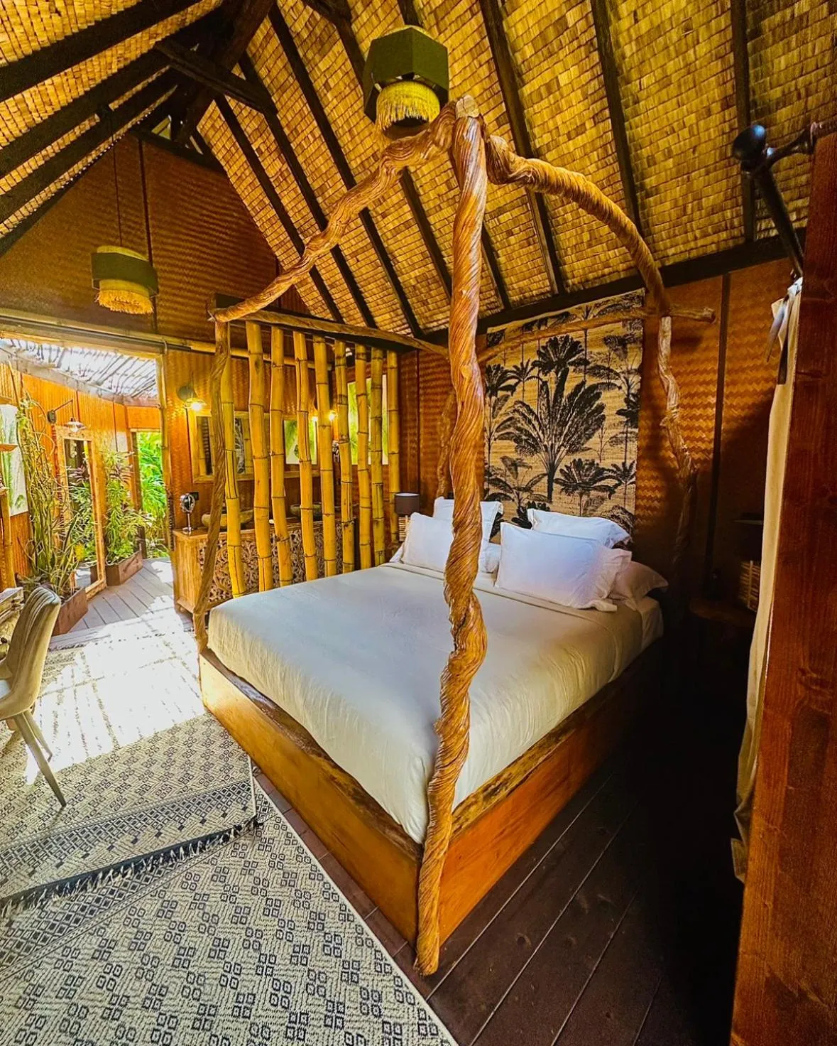 Bedroom, Bed in Hôtel Fenua Mata'i'oa