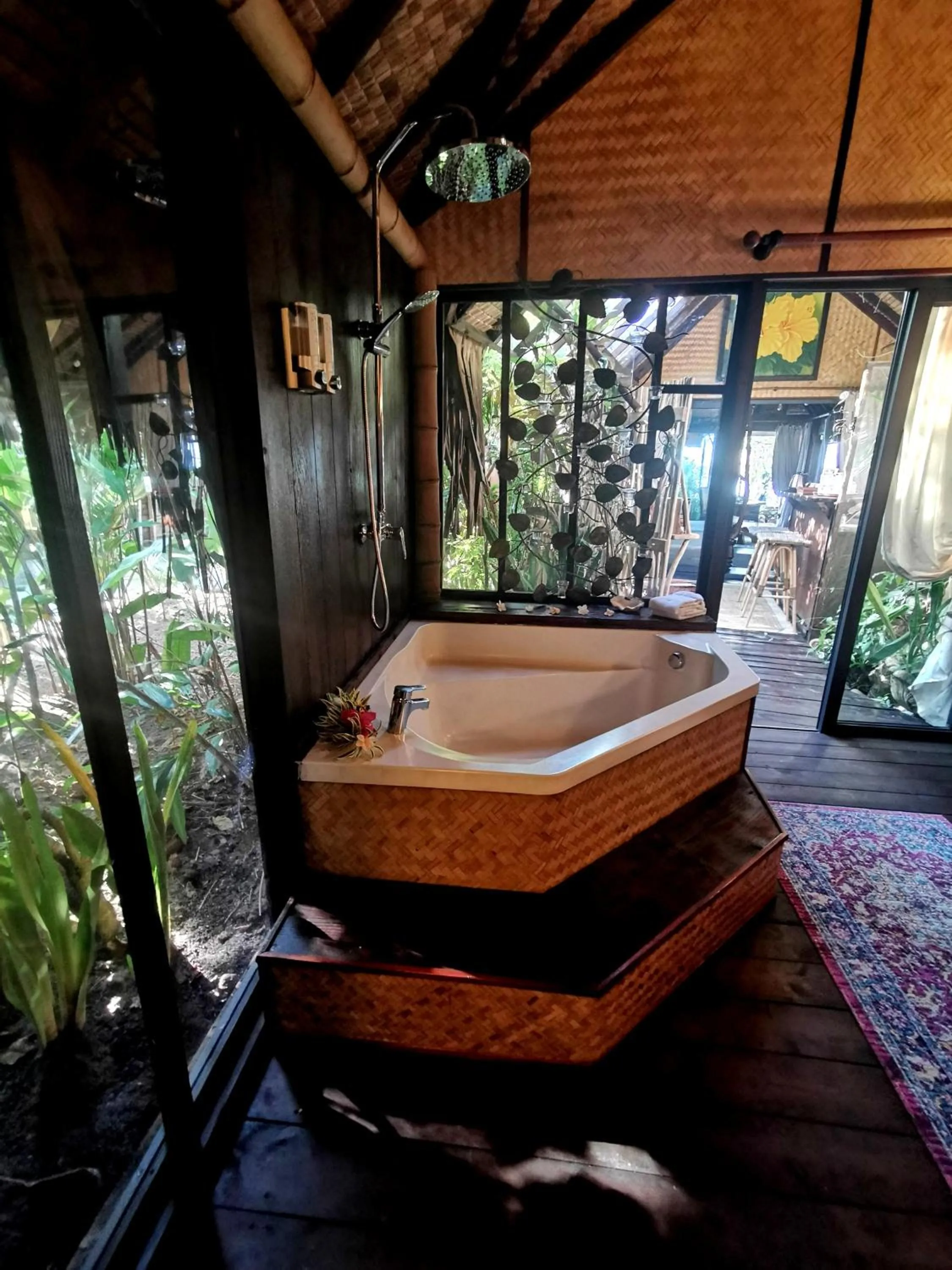 Bathroom in Hôtel Fenua Mata'i'oa