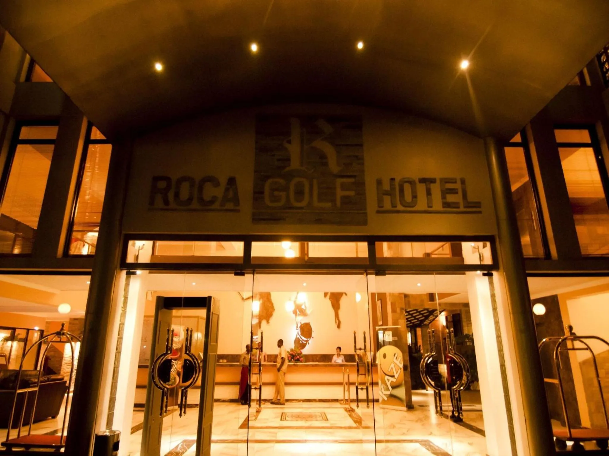 Facade/entrance in Roca Golf Hotel
