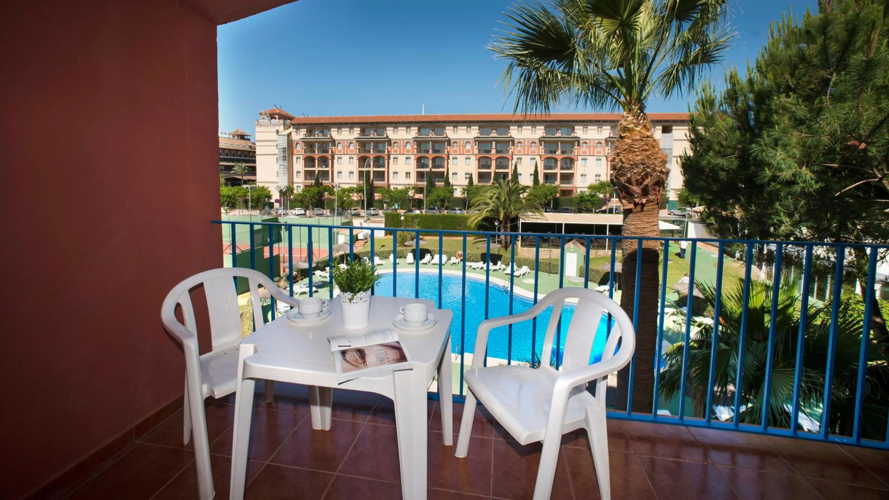 Balcony/Terrace in Leo Islamar