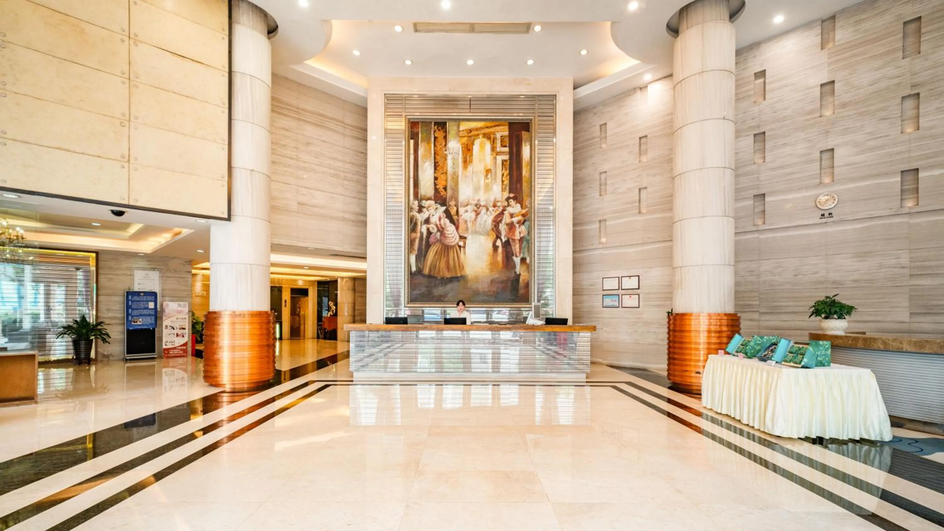 Lobby or reception in Dayhello Hotel Shenzhen Shekou