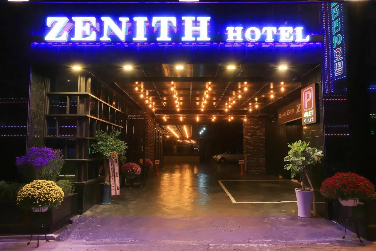 Zenith Hotel Bupyeong