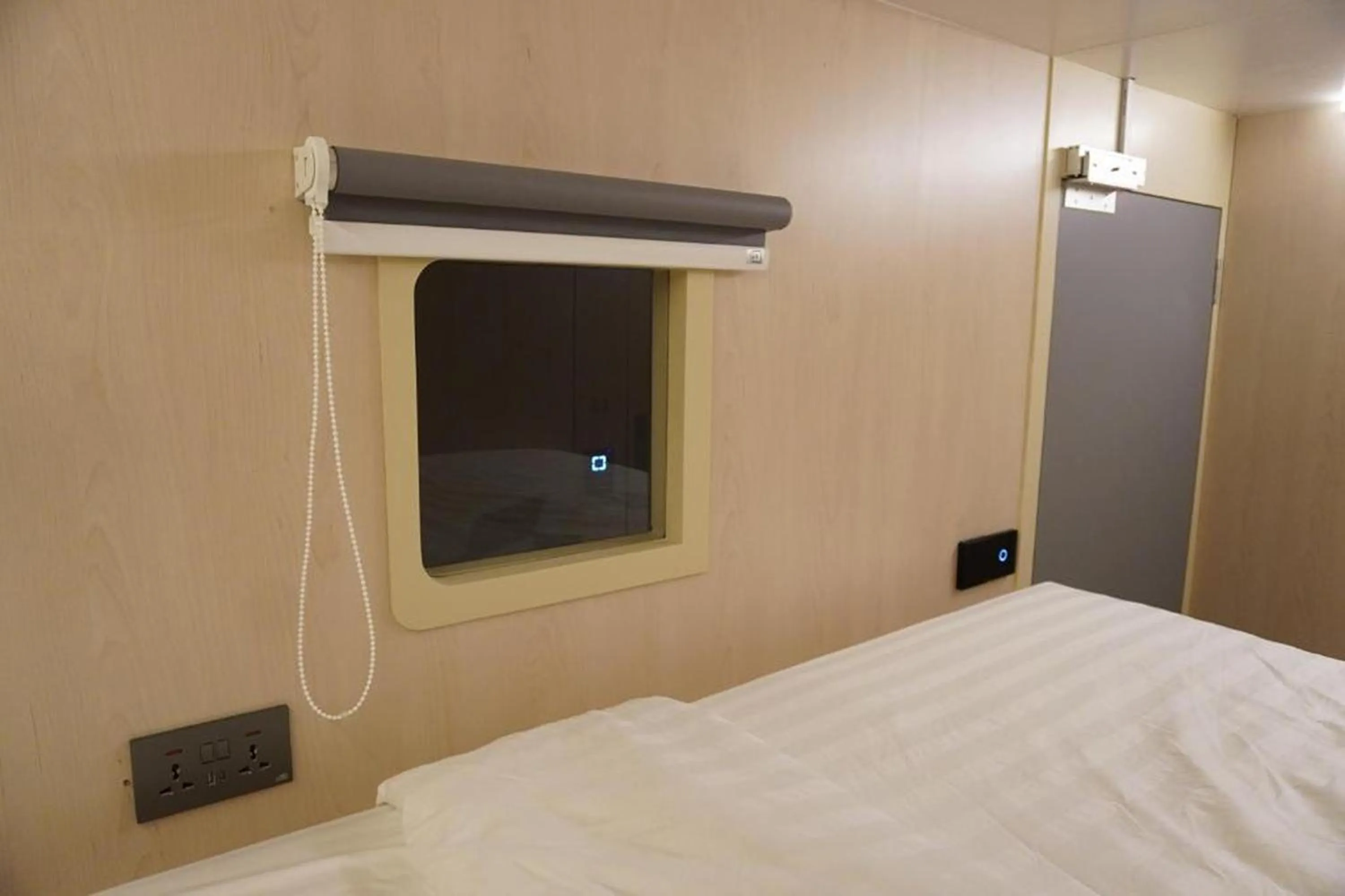 Single Room in NapzBox