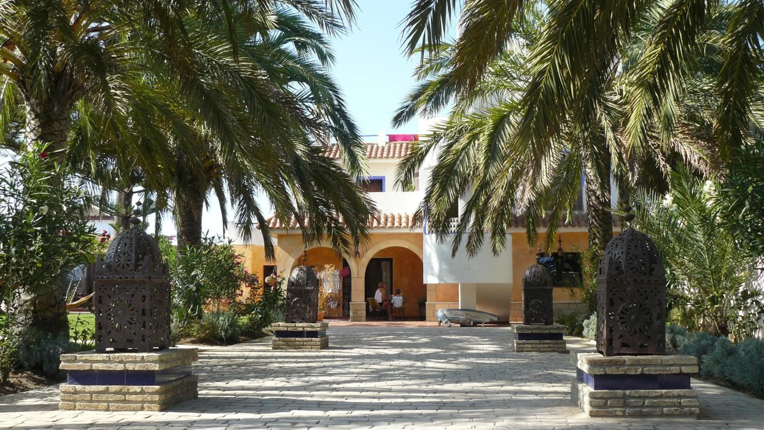 Facade/entrance in Paraiso Perdido