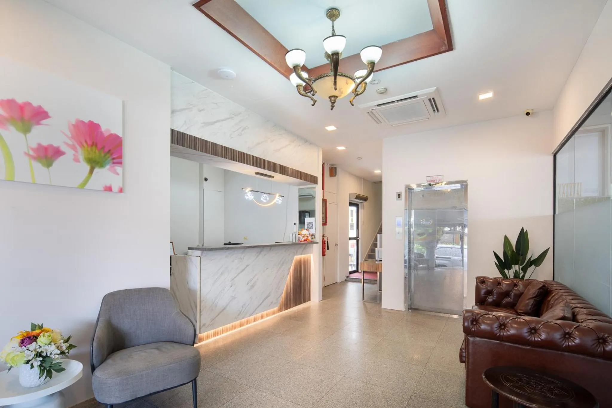 Lobby or reception in The Quay Hotel Little India at Broadway