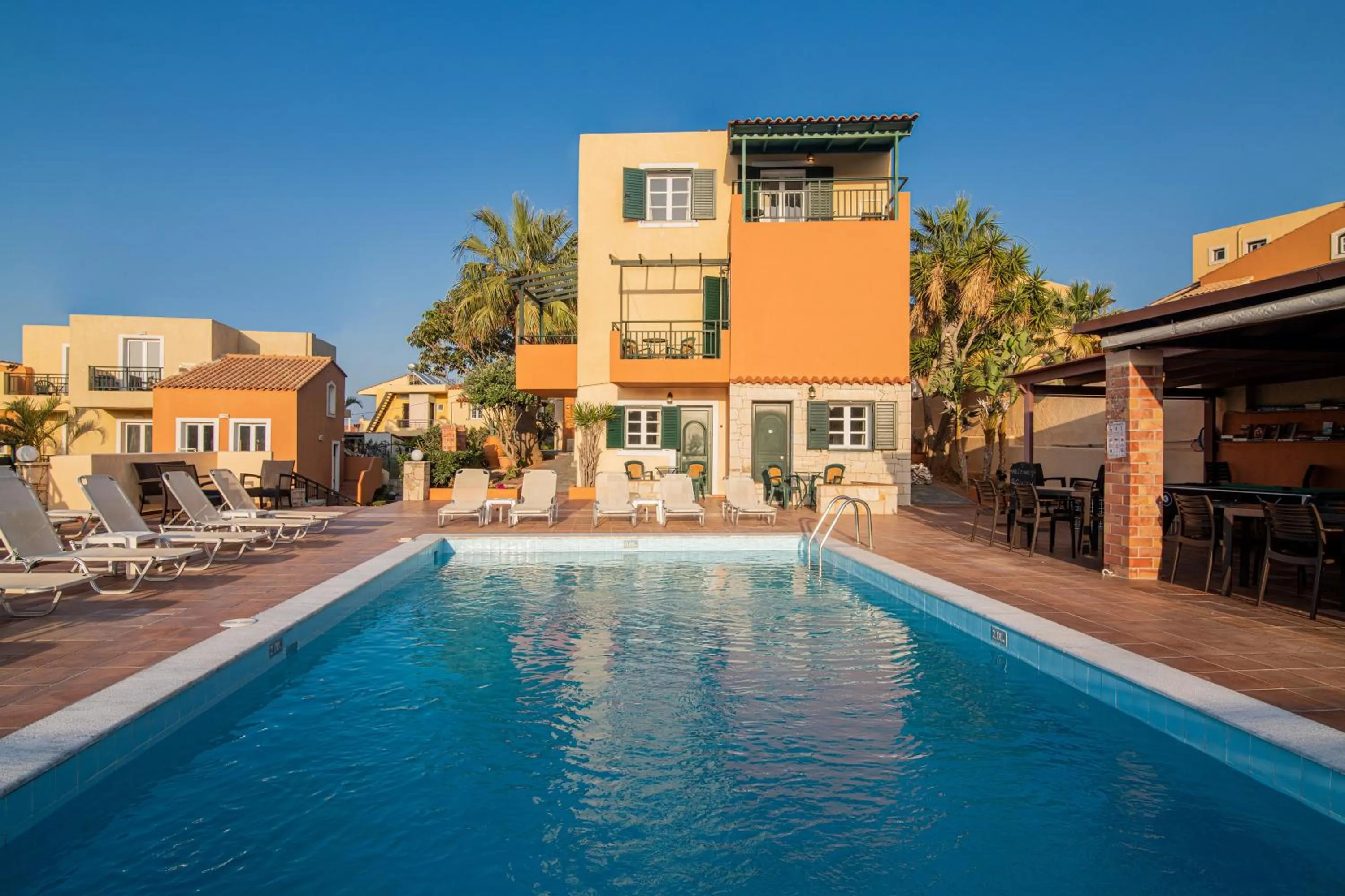 Golden Valentin Apartments