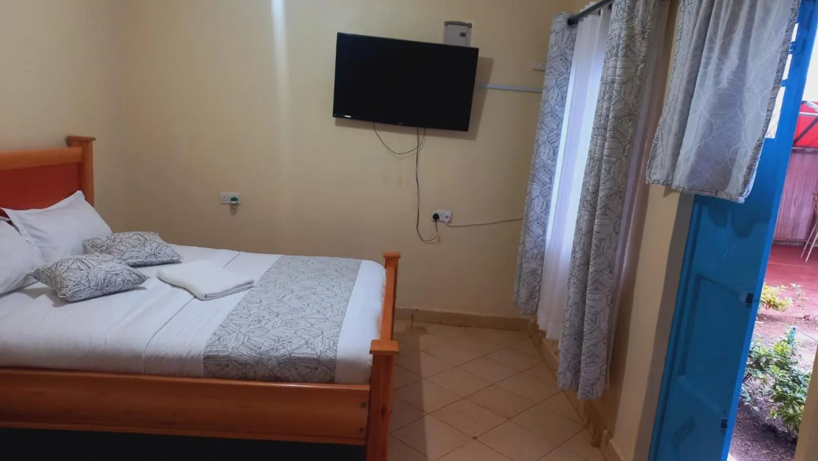 Bed in Landmark Guest house, Skuta area-Nyeri town