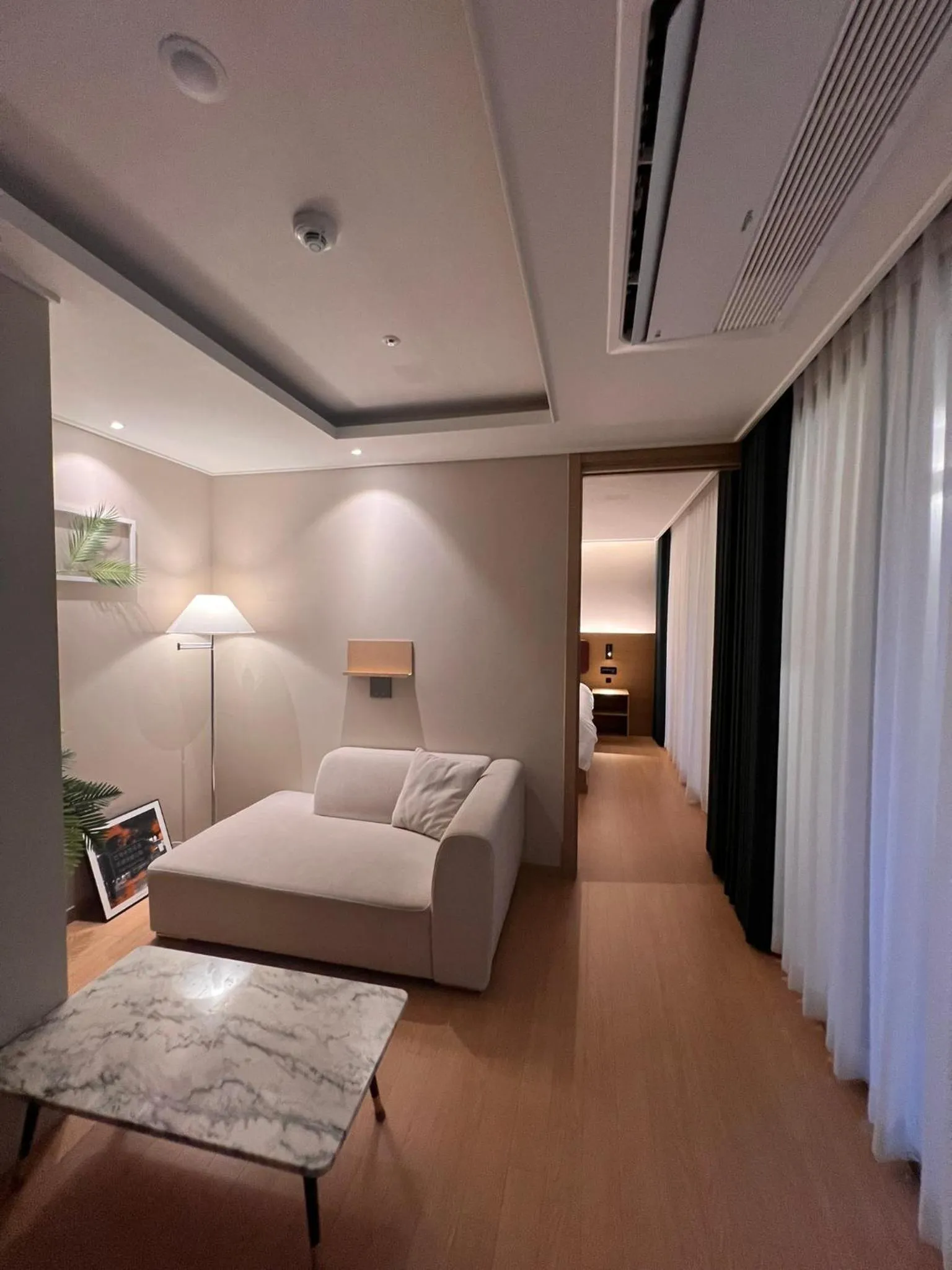 Living room, Bed in Haeundae Lamer Stay