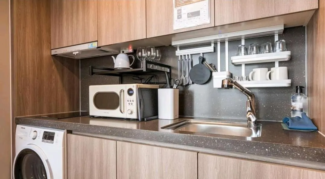 Kitchen or kitchenette in Haeundae Lamer Stay