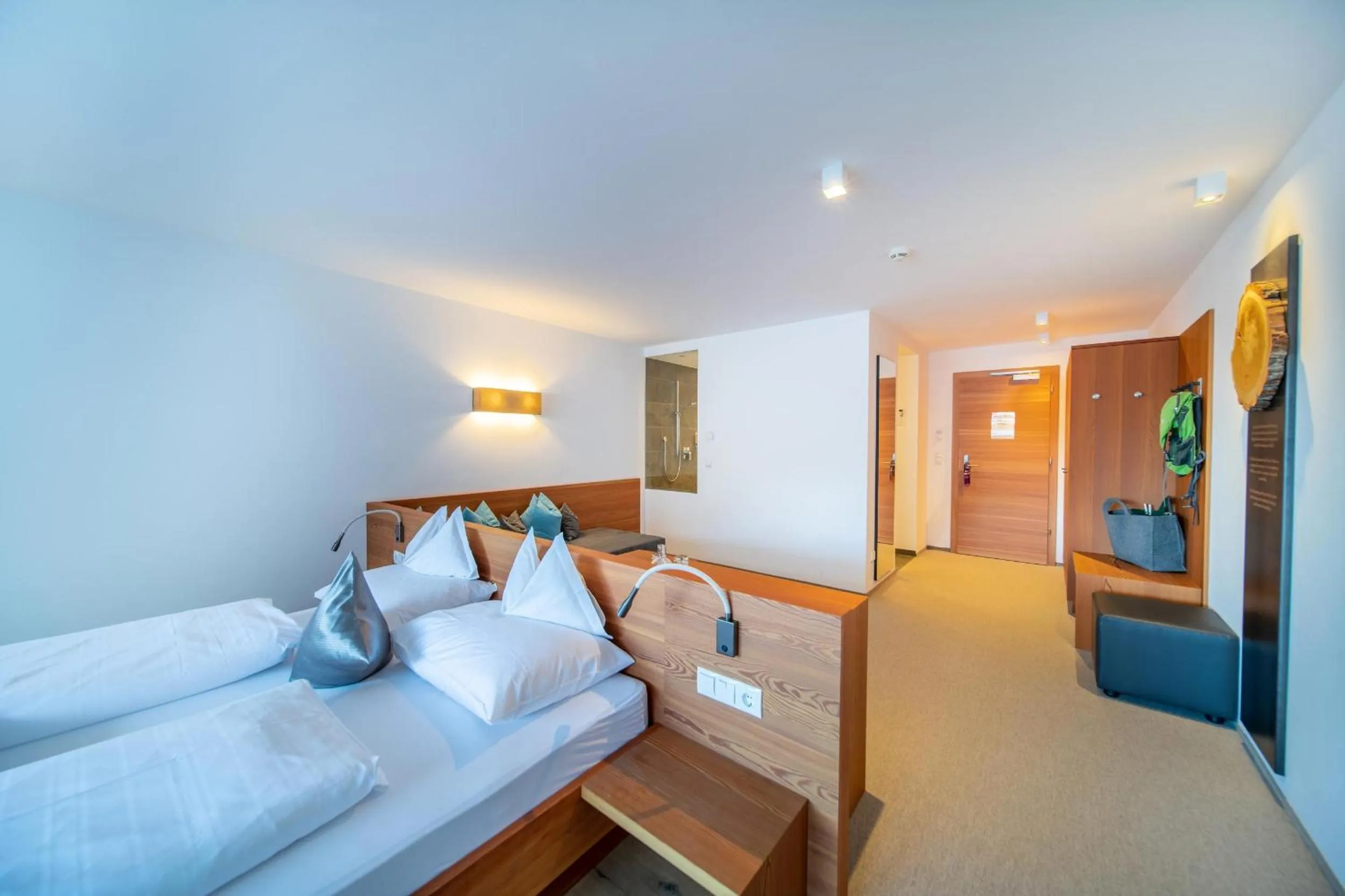 Photo of the whole room, Bed in La Casies Mountain Hotel