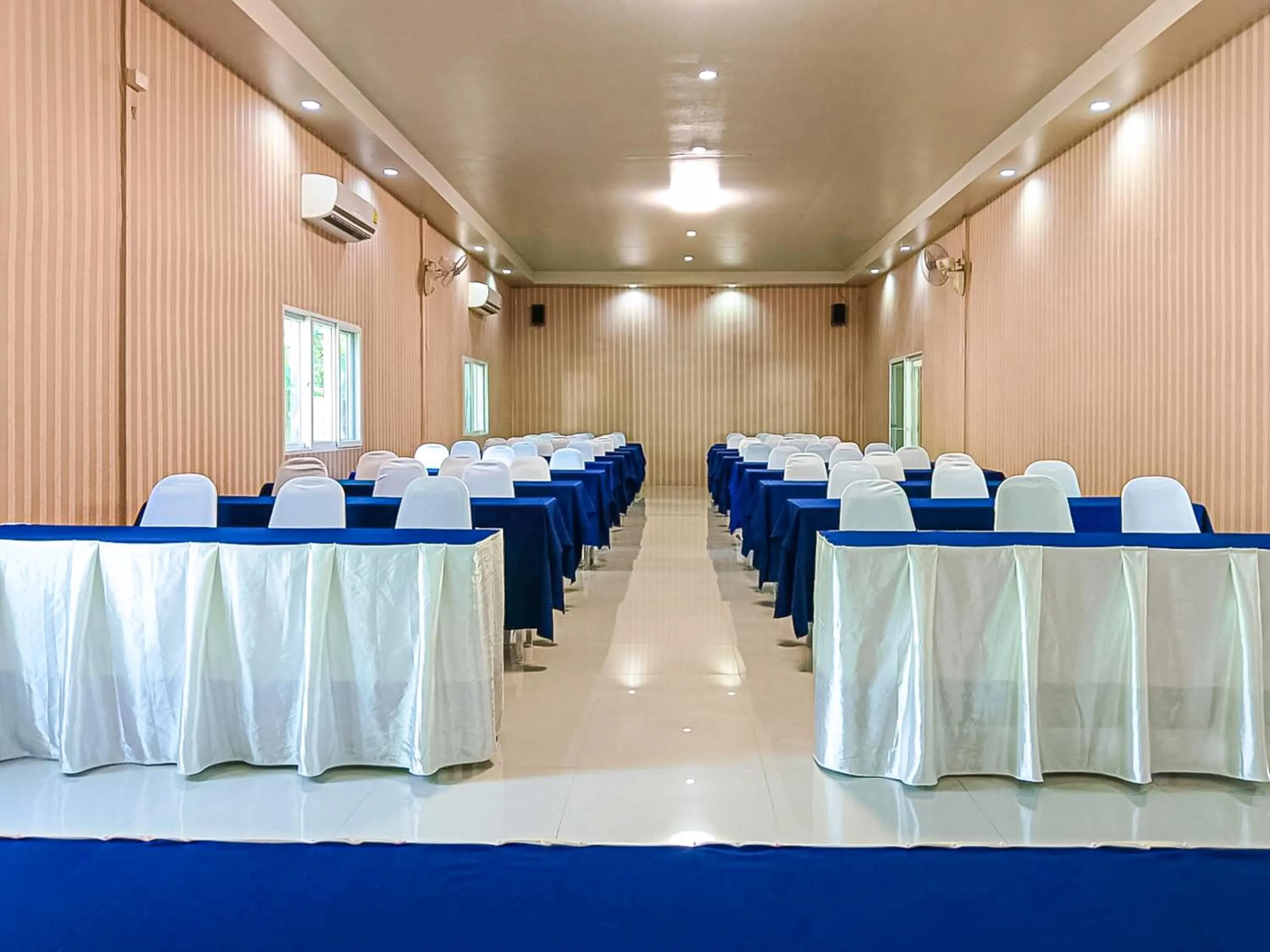 Meeting/conference room in Saitharn Iyara Resort