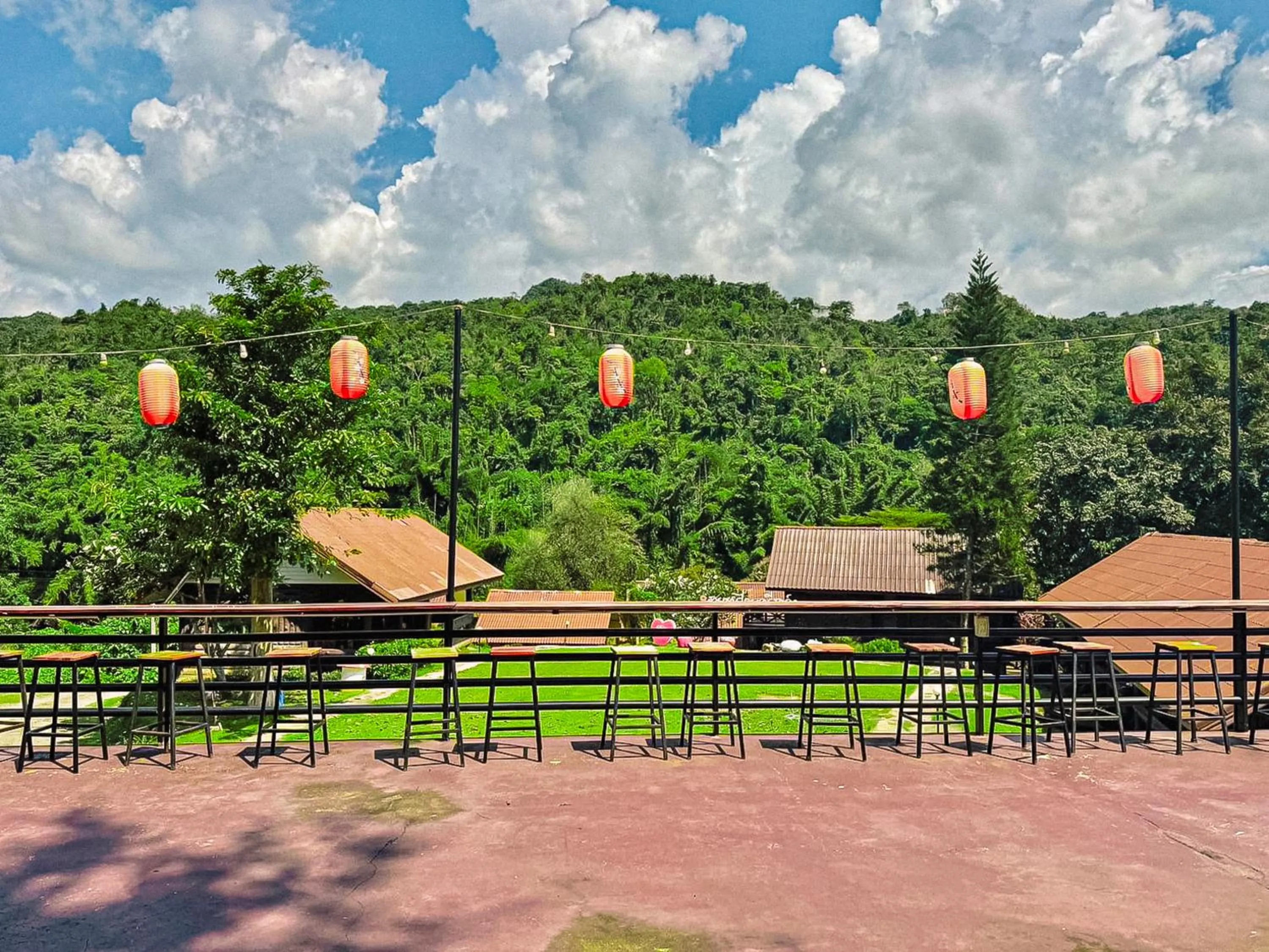 Mountain view in Saitharn Iyara Resort