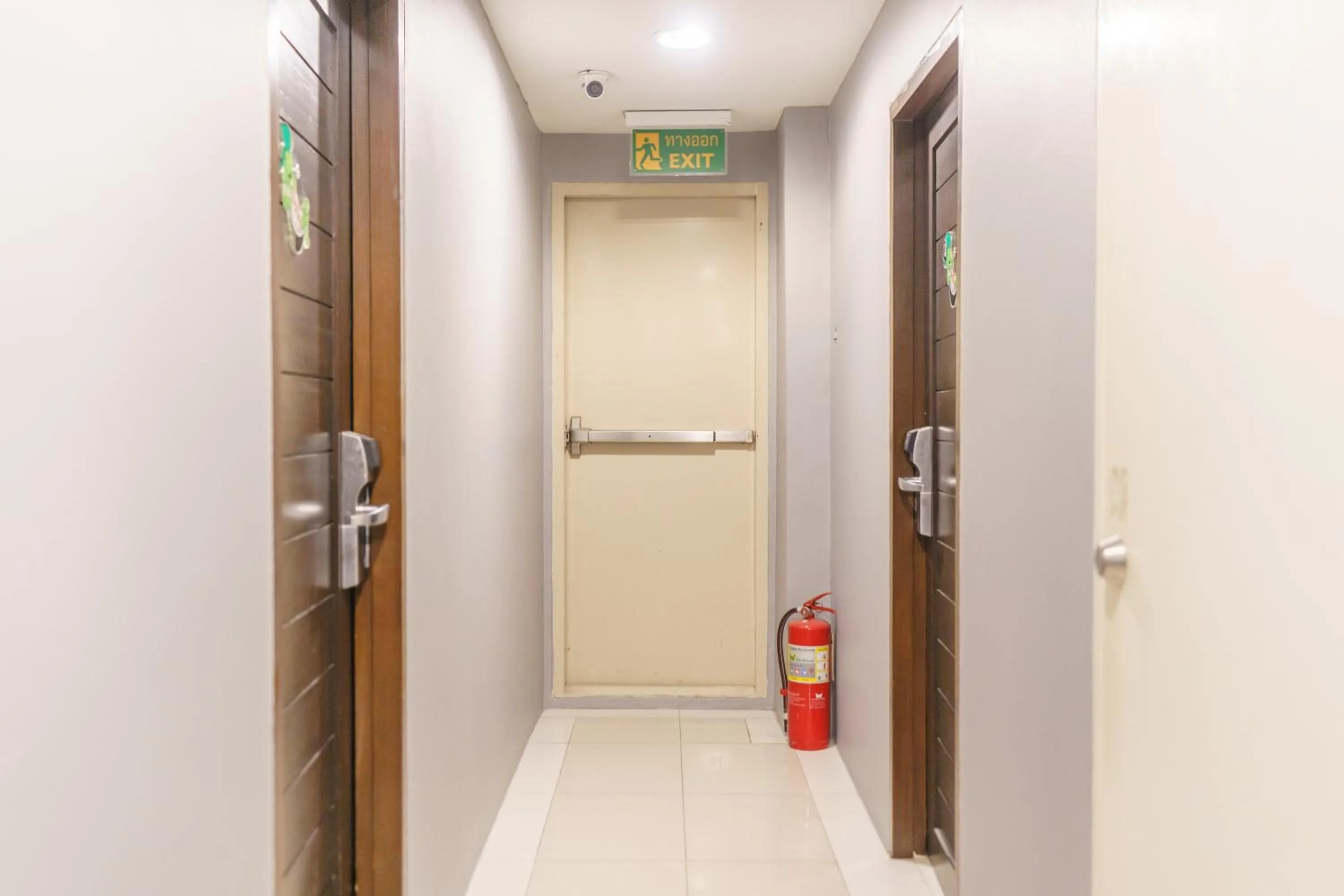 Property building in Deco Lux Hotel