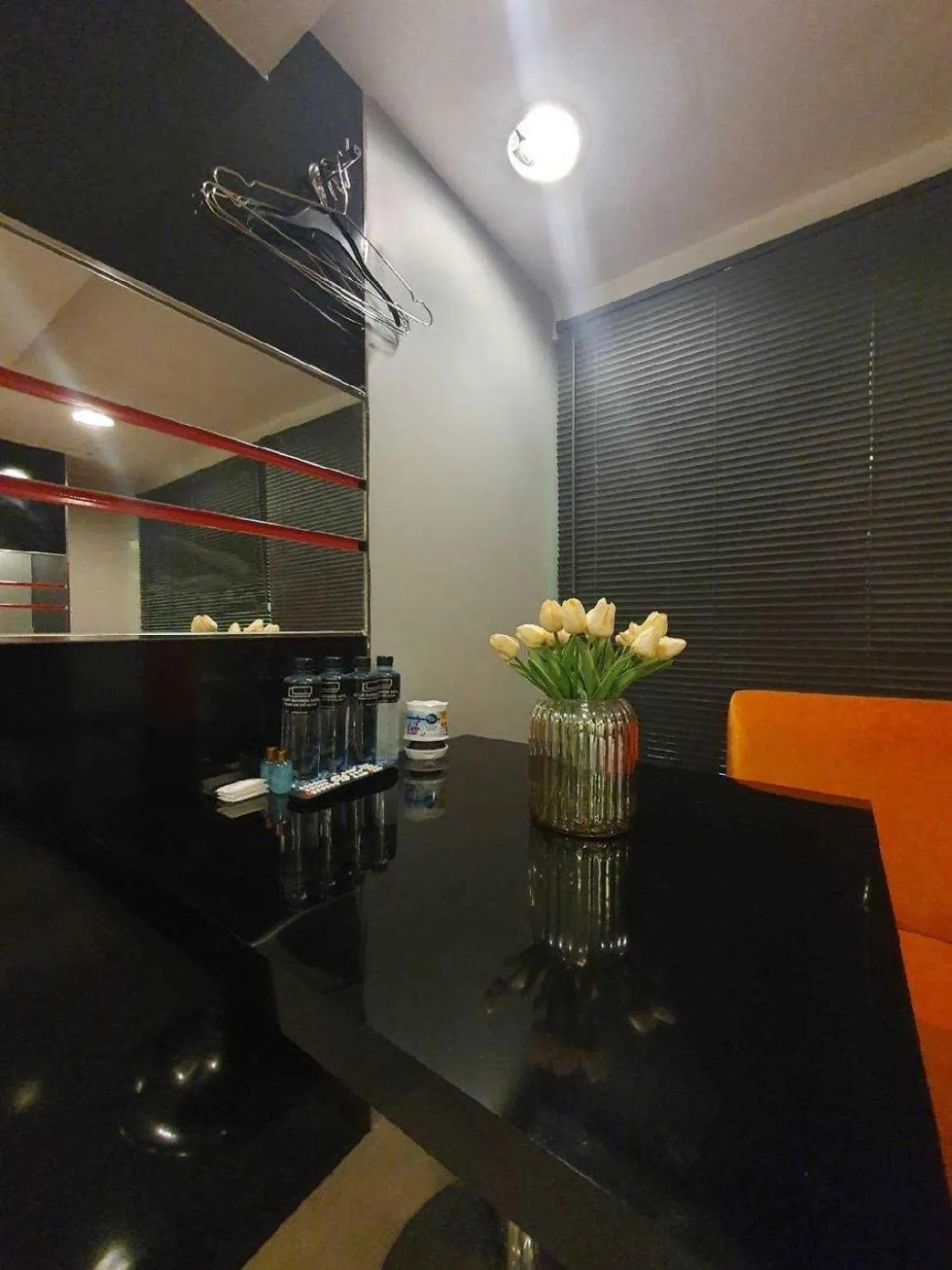 Kitchen or kitchenette in Deco Lux Hotel