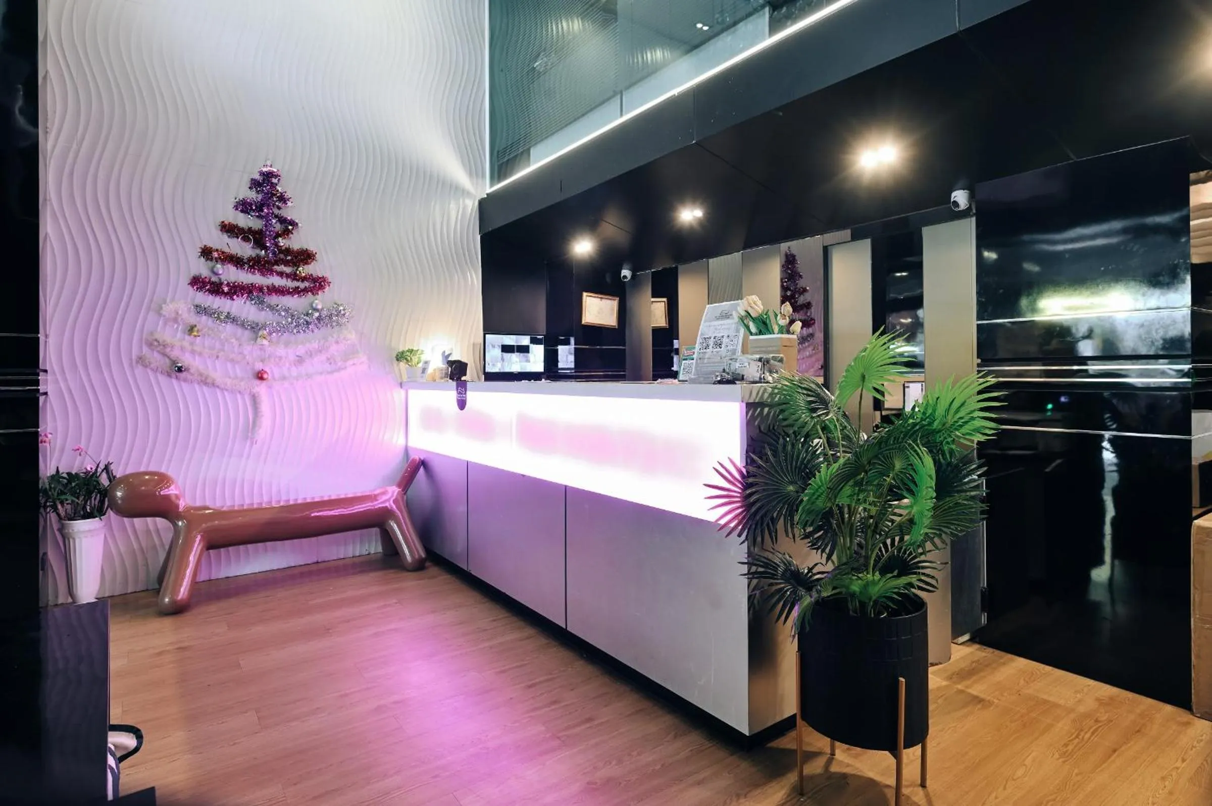 Lobby or reception in Deco Lux Hotel