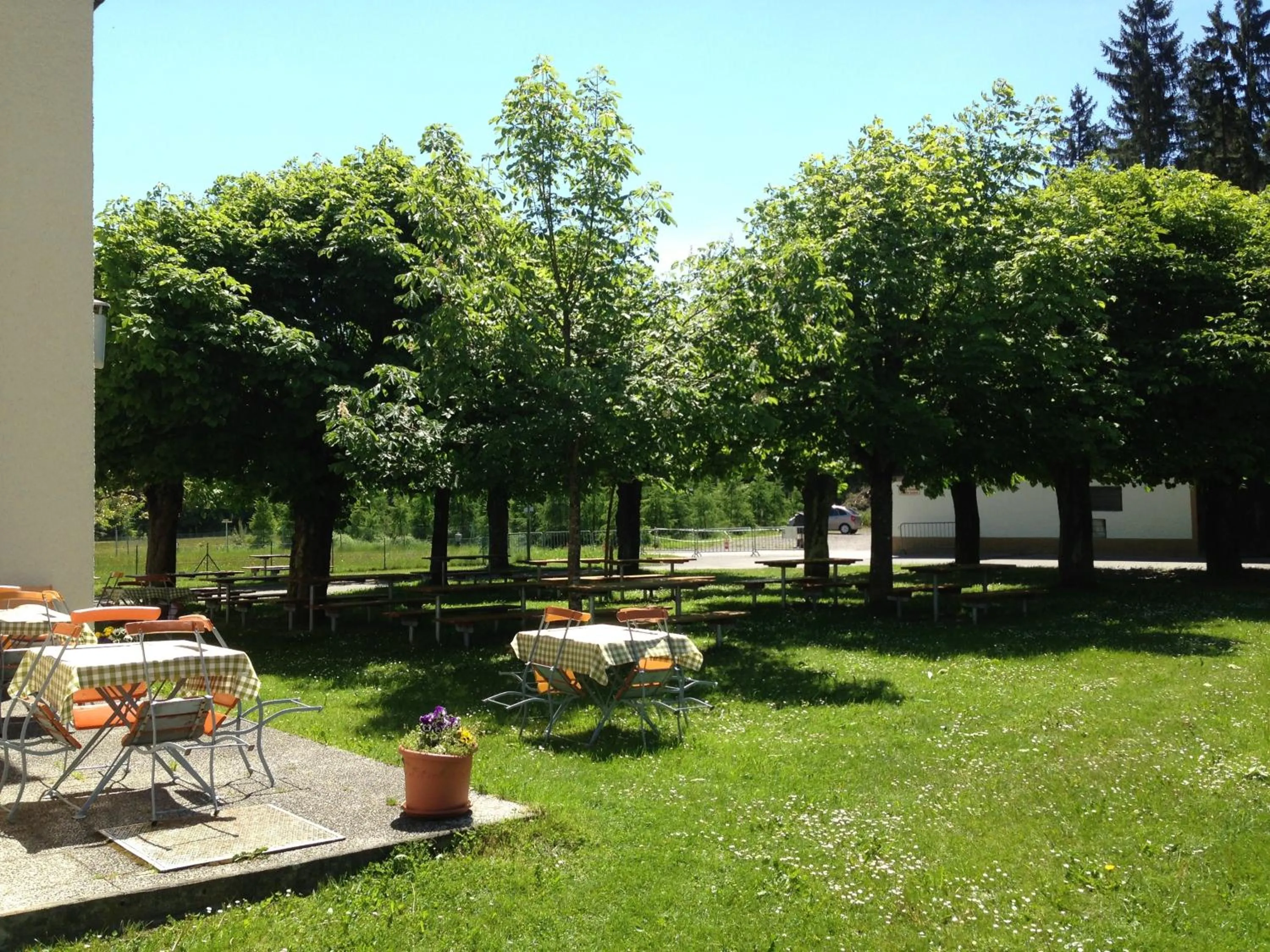 Garden in Landhotel Gasthof Eichhof Natters