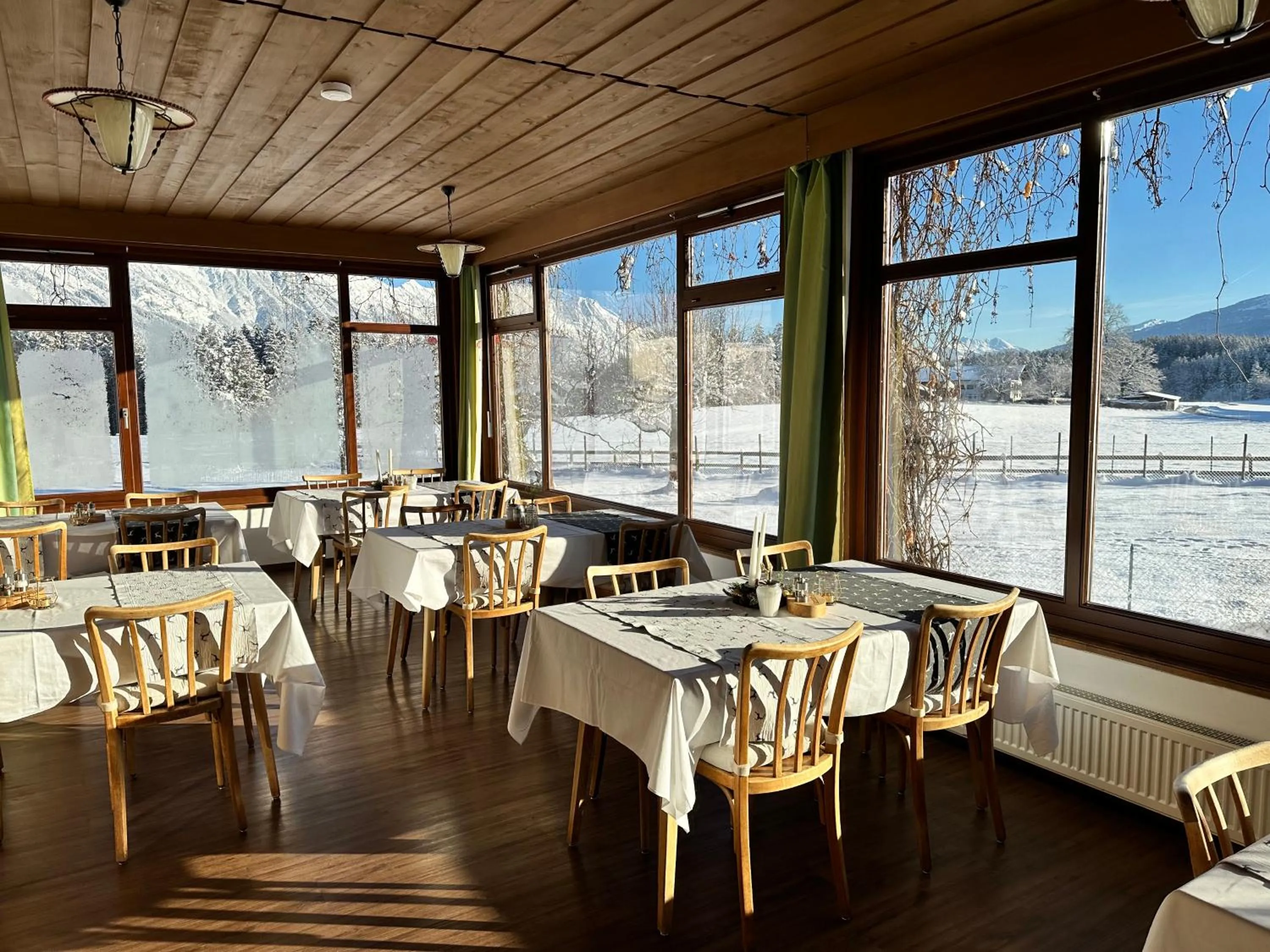 Restaurant/places to eat in Landhotel Gasthof Eichhof Natters