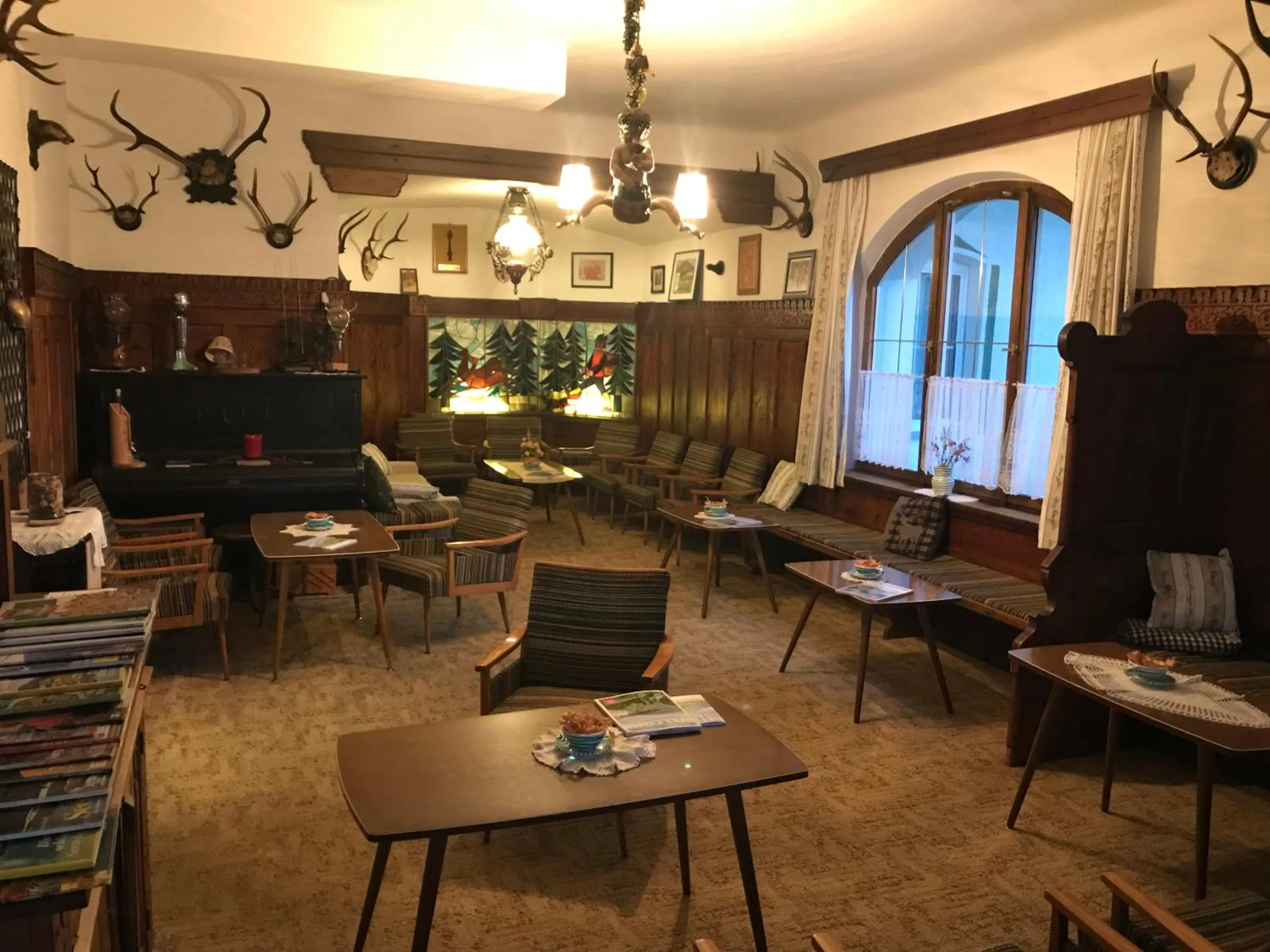 Lounge or bar in Landhotel Gasthof Eichhof Natters