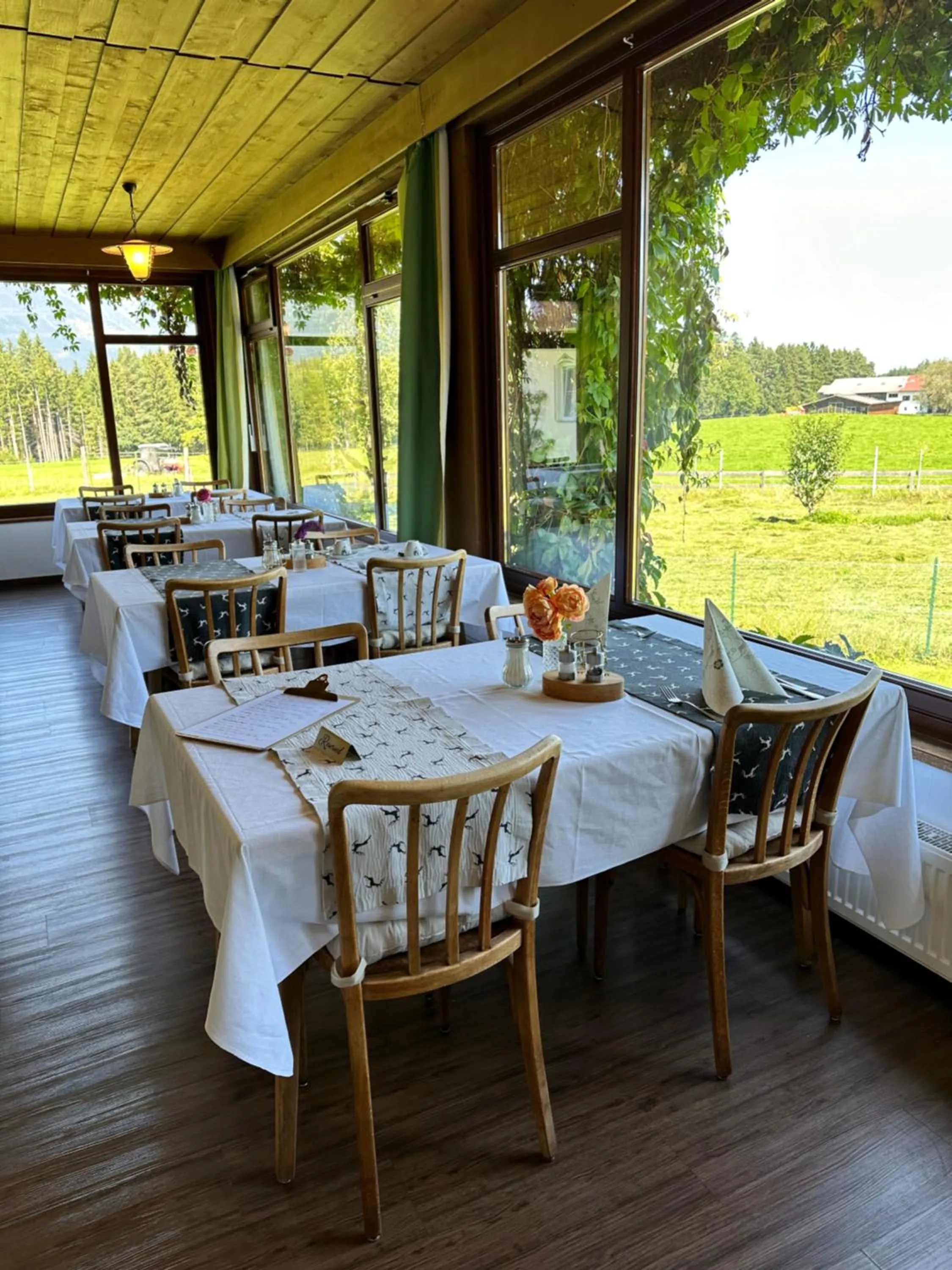 Restaurant/places to eat in Landhotel Gasthof Eichhof Natters
