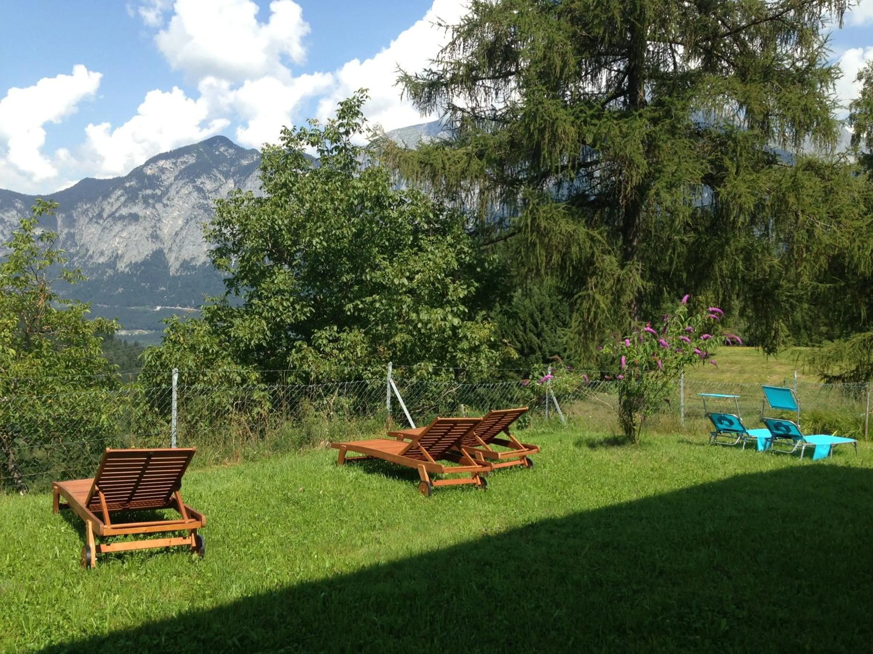 Garden in Landhotel Gasthof Eichhof Natters