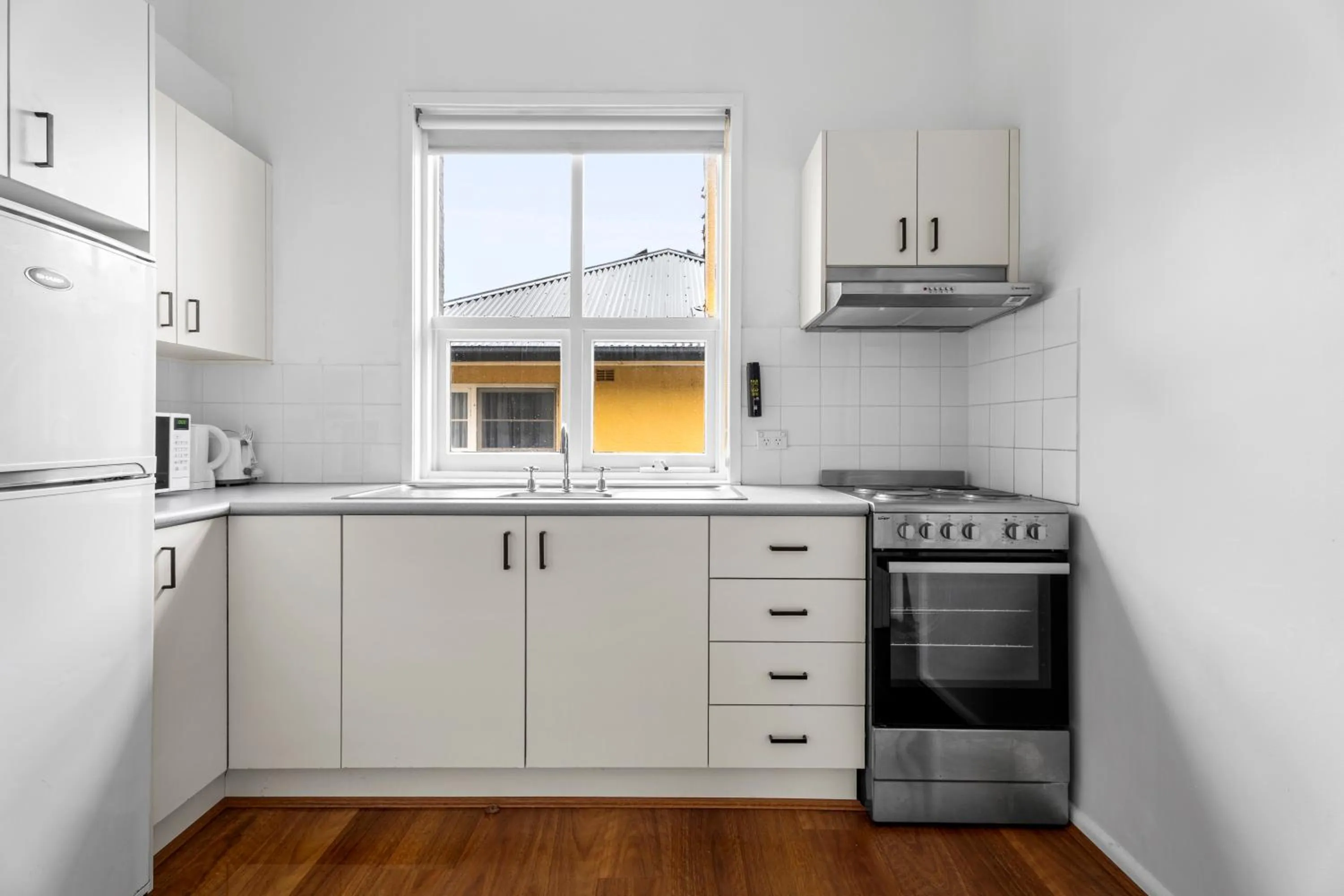 Kitchen or kitchenette in Montblu at Echo Point