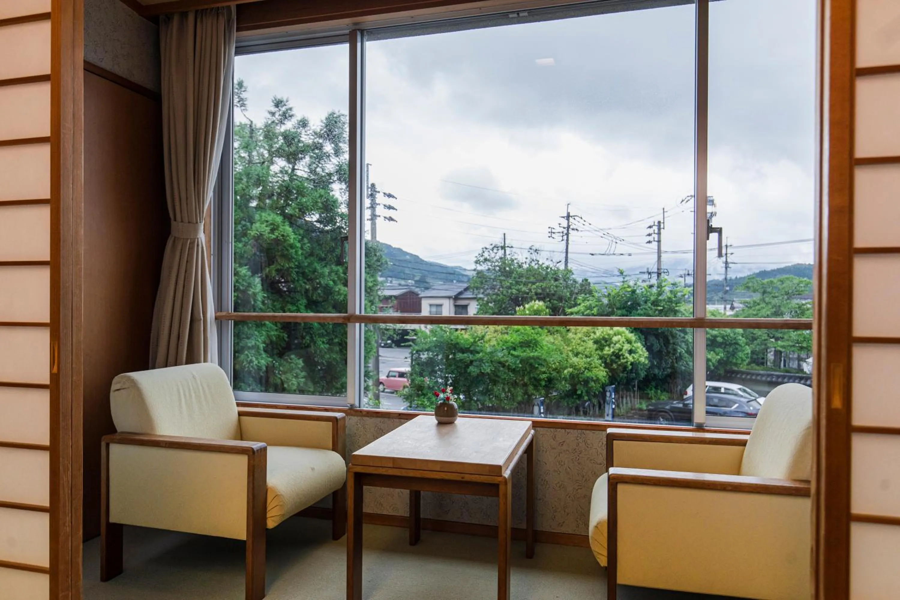 Photo of the whole room in Yufuin Kotobuki Hananosho