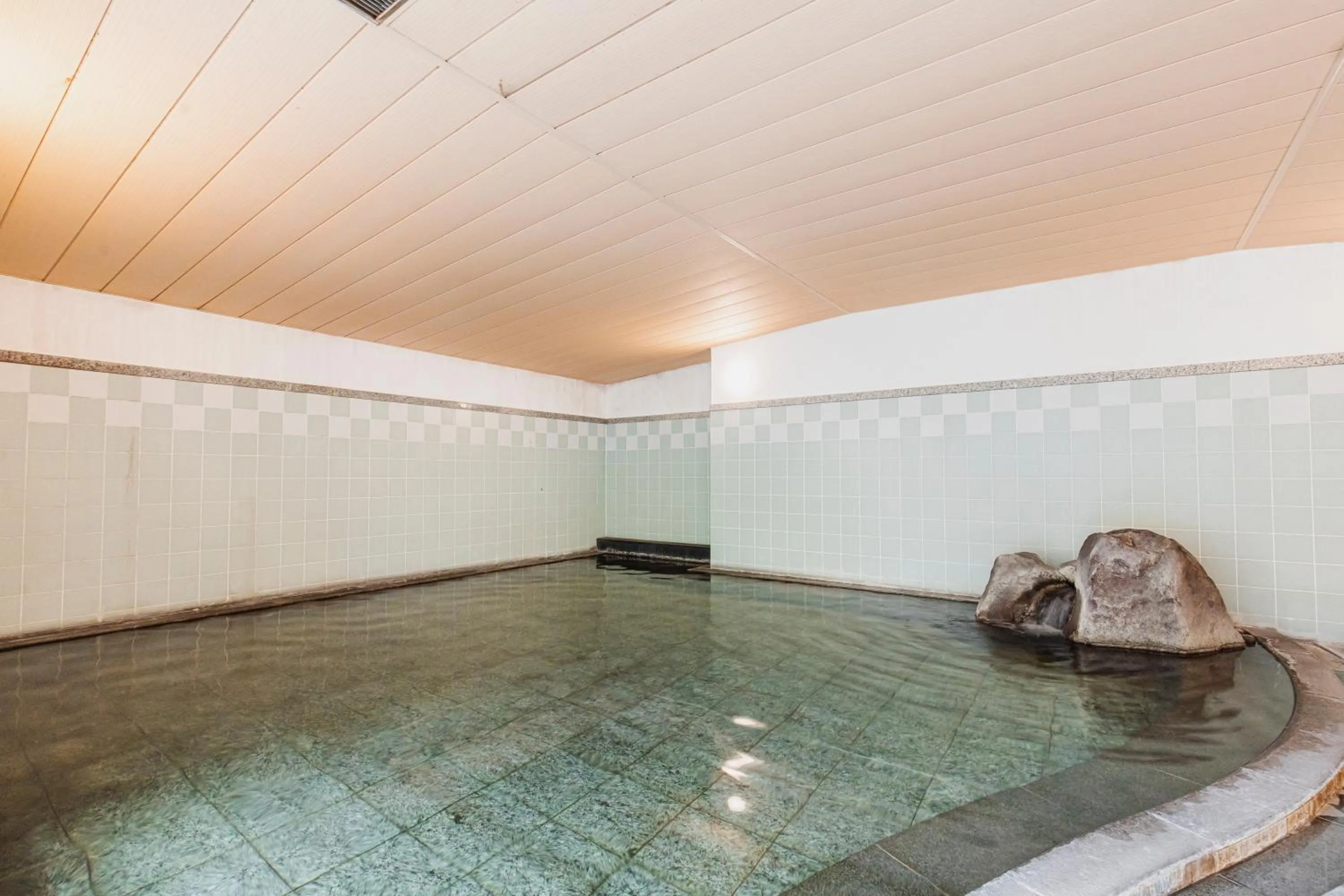 Public Bath in Yufuin Kotobuki Hananosho