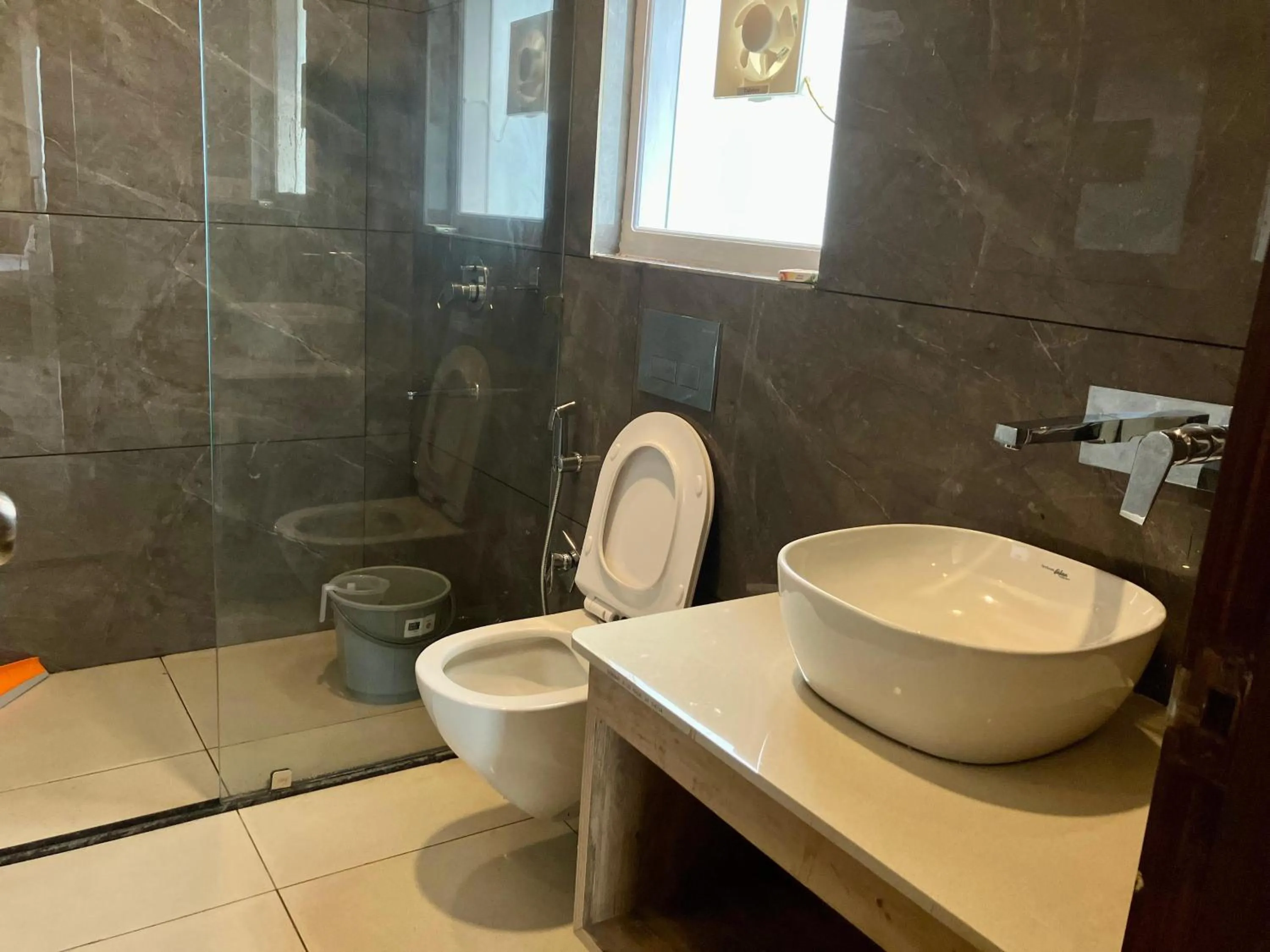 Shower in Shanti Kunjj