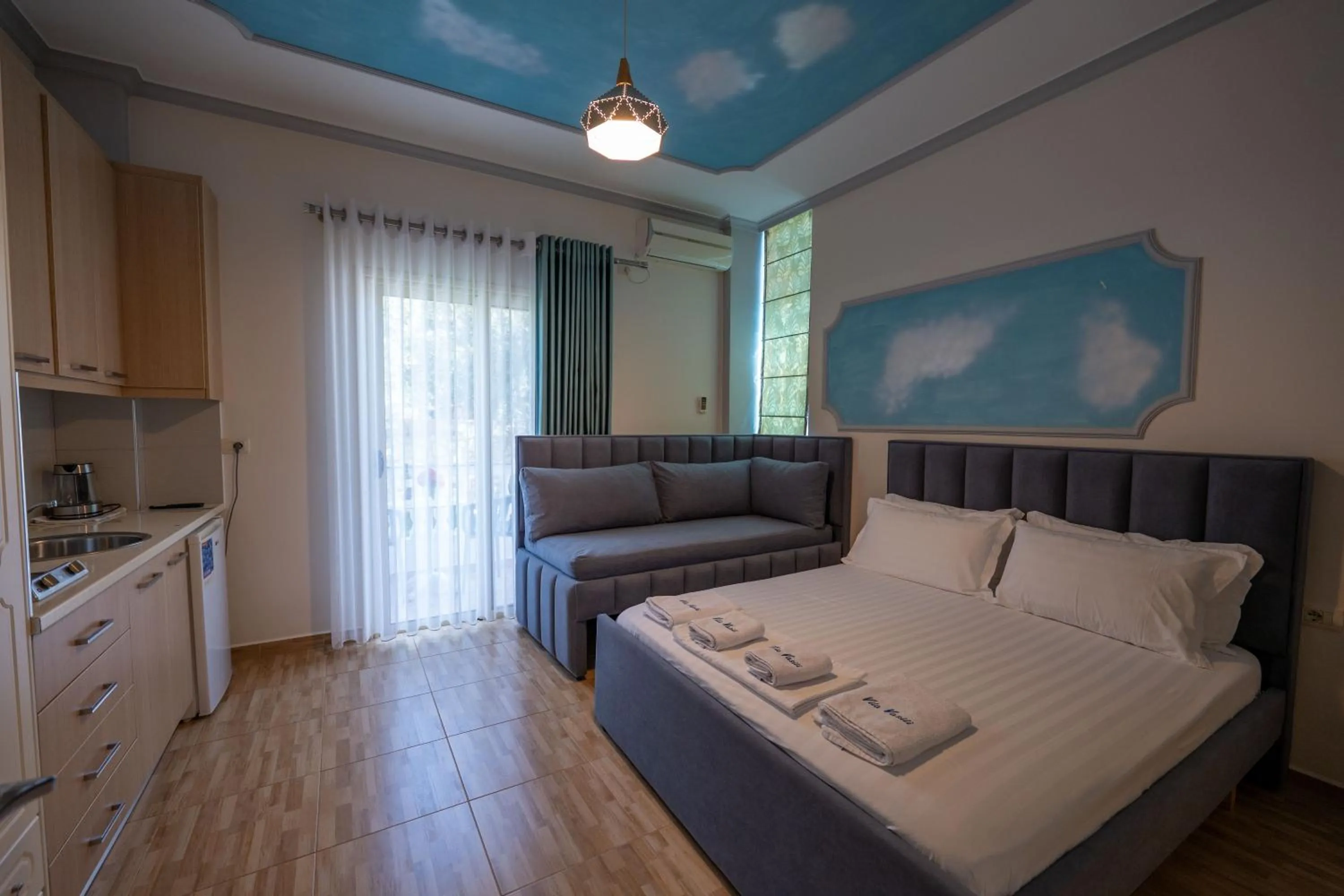 Bedroom, Bed in Vila Vasili