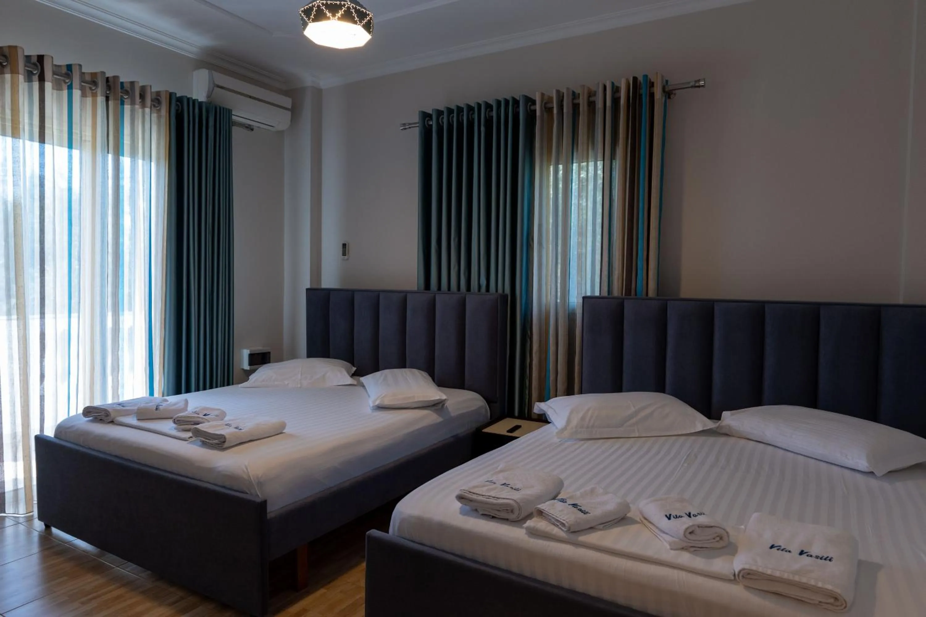 Photo of the whole room, Bed in Vila Vasili