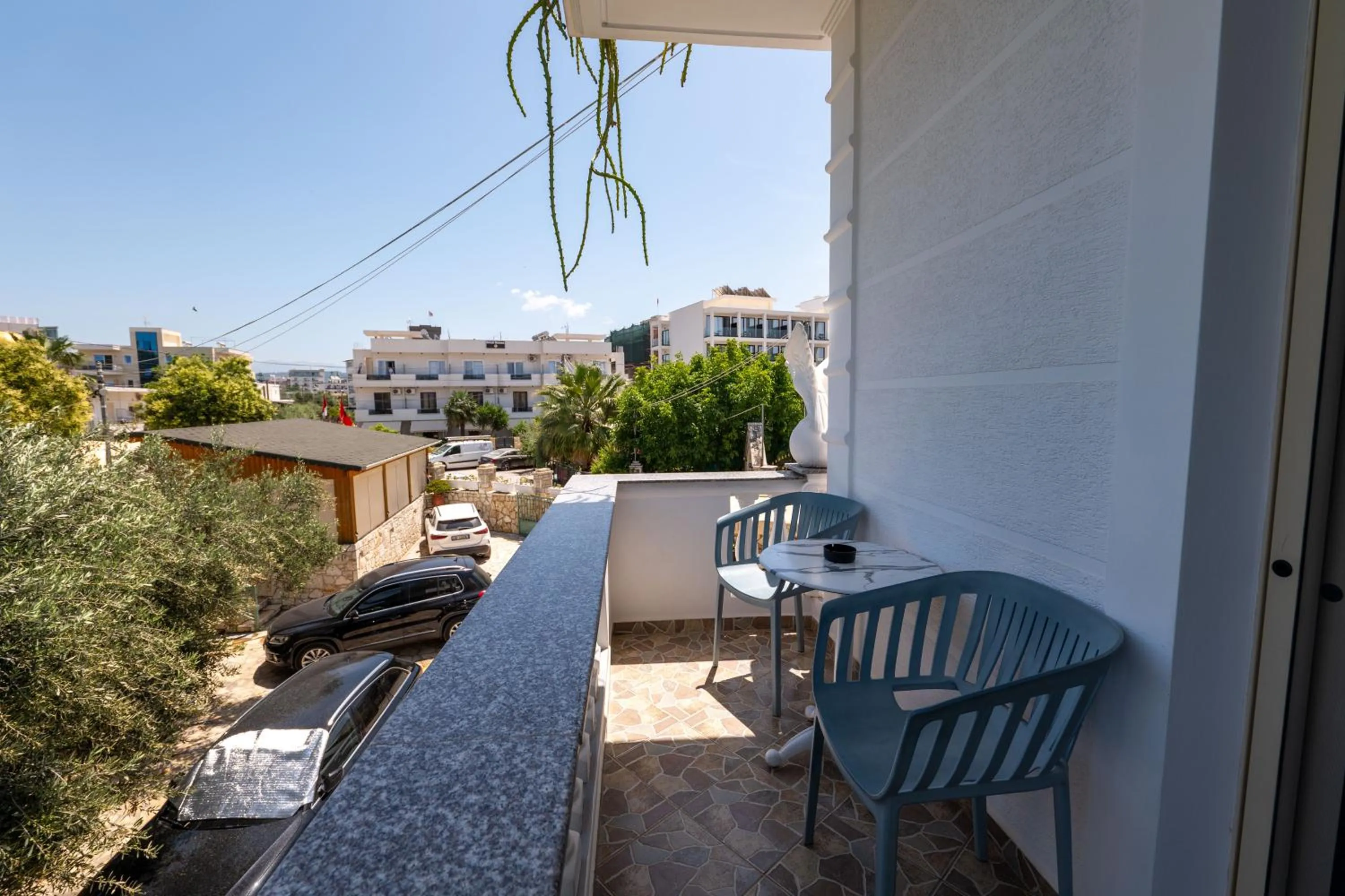 Property building in Vila Vasili