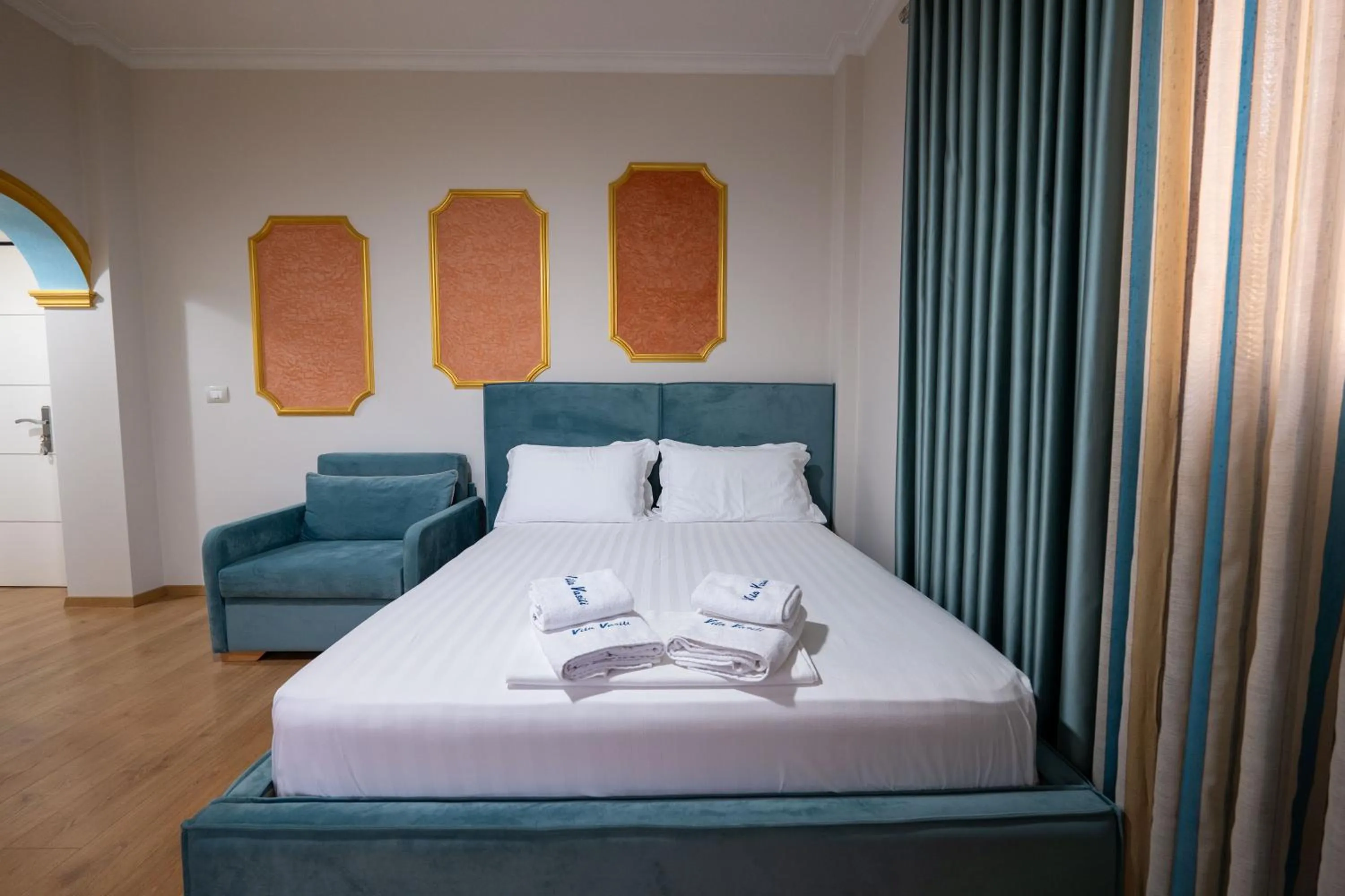 Photo of the whole room, Bed in Vila Vasili