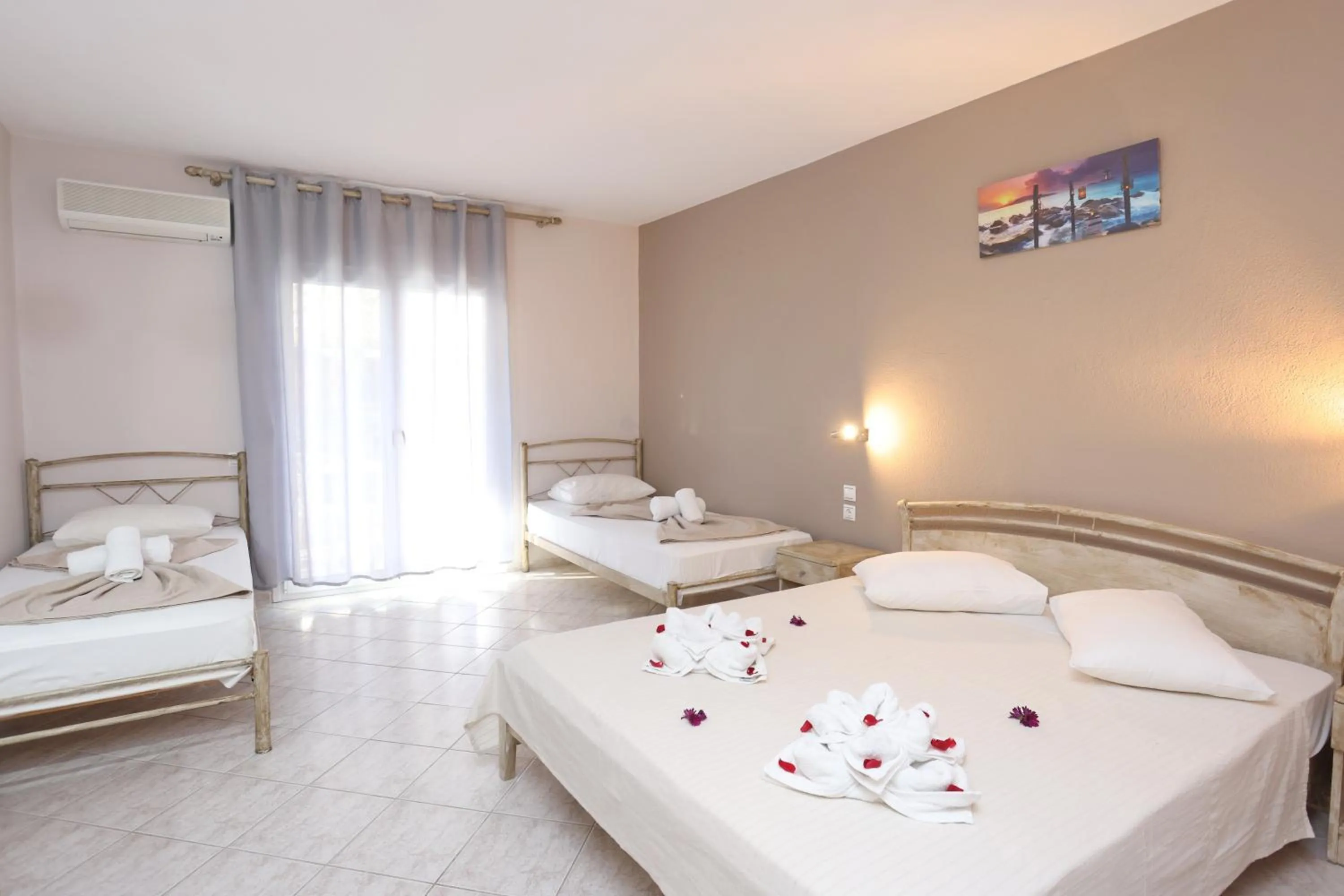 Bed in Summer Dream Hotel