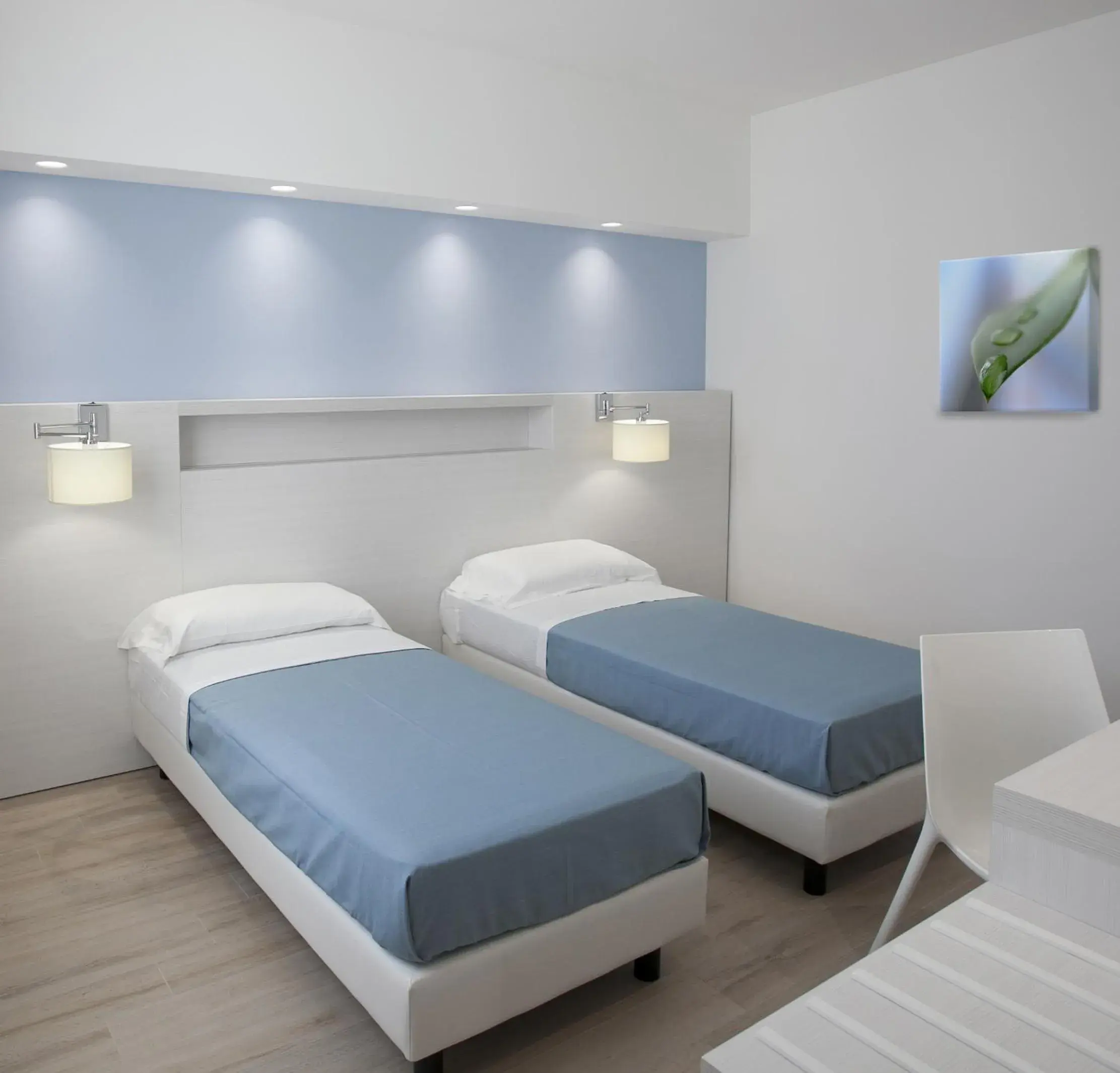 Twin Room in Hotel Perla Gaia Twin Room in Hotel Perla Gaia