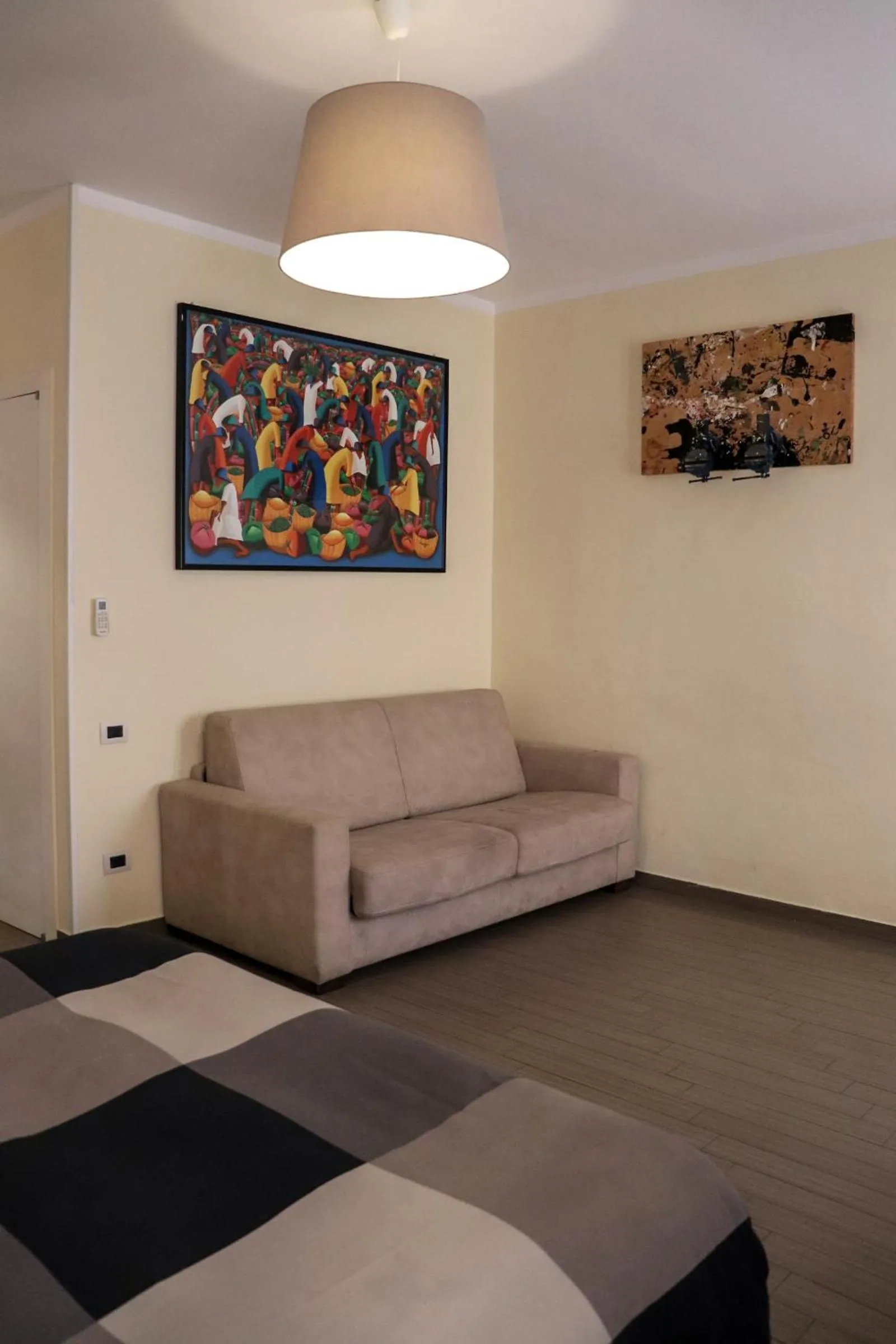 Living room in La Corte di Brusuglio Apartments