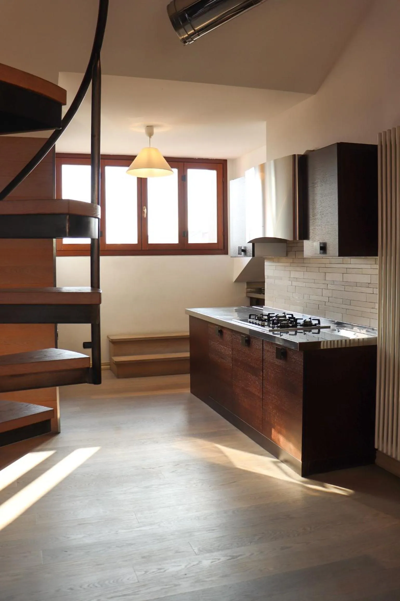 Kitchen or kitchenette in La Corte di Brusuglio Apartments