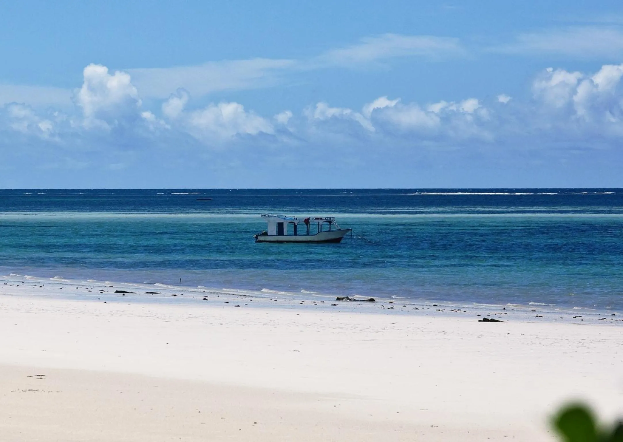 Beach in Lantana Galu Beach