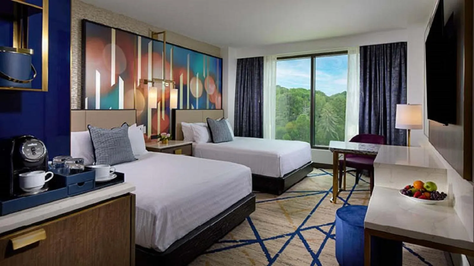 View (from property/room), Bed in Hard Rock Hotel & Casino Bristol