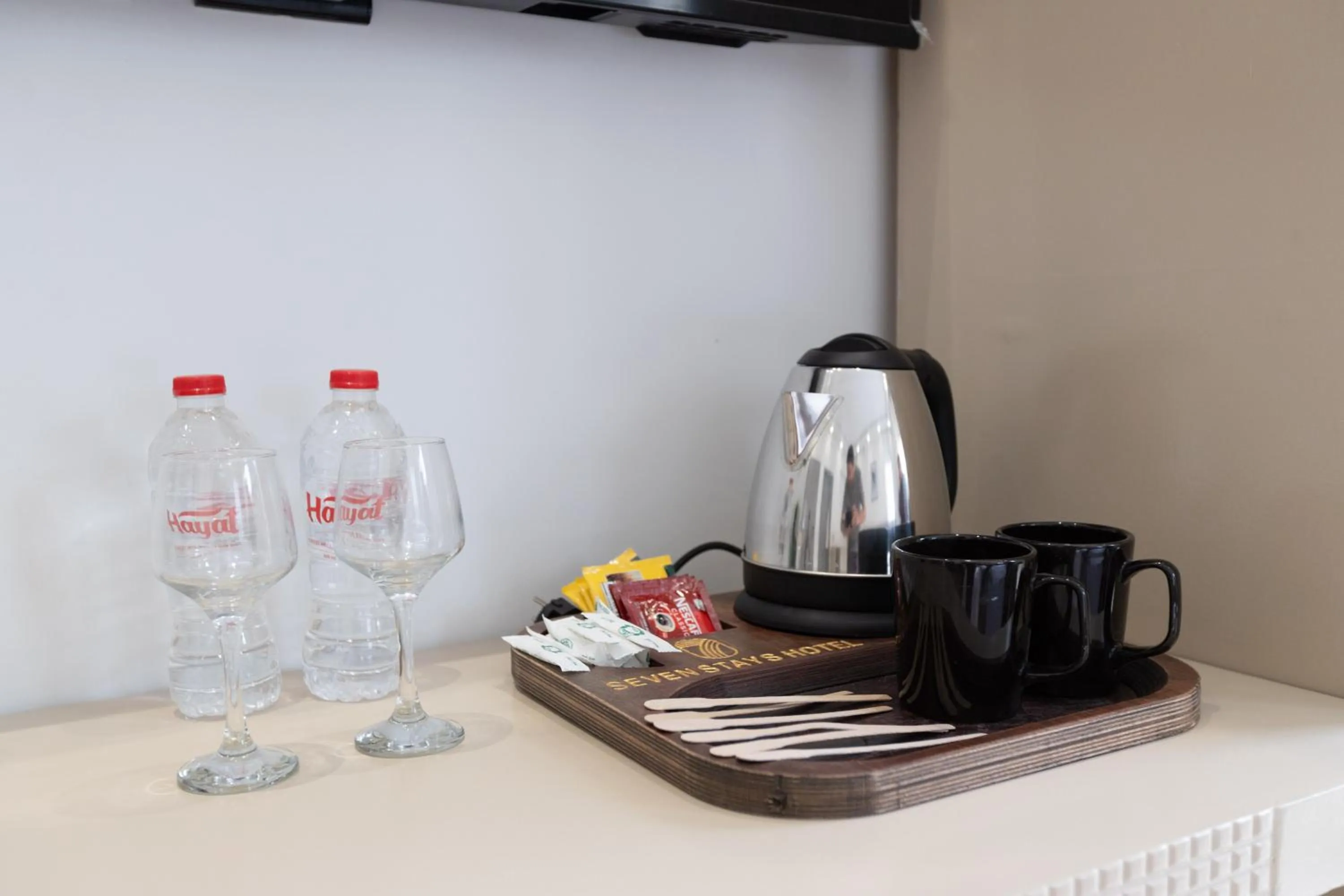 Coffee/tea facilities in Seven Stays Zayed