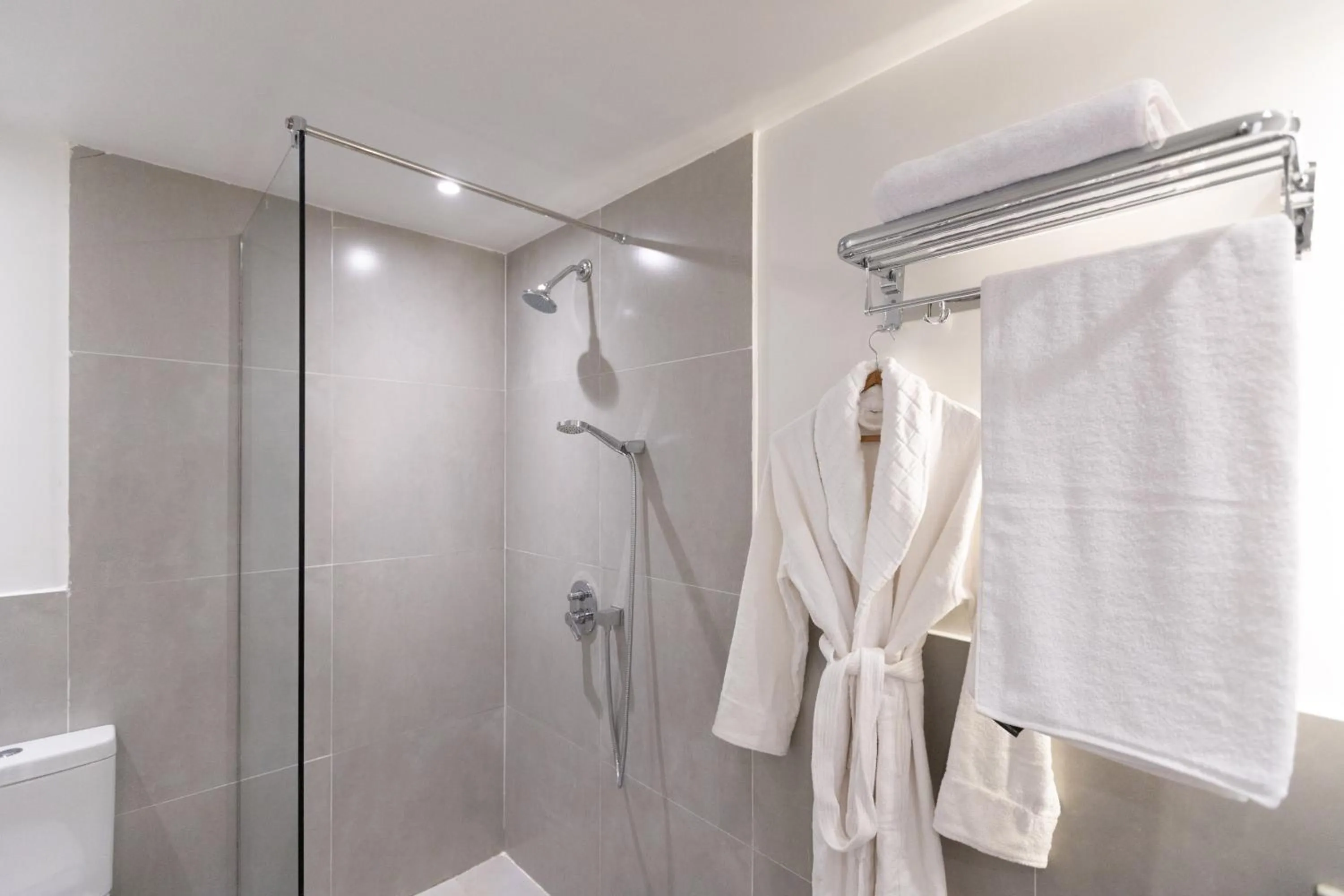 Bathroom in Seven Stays Zayed