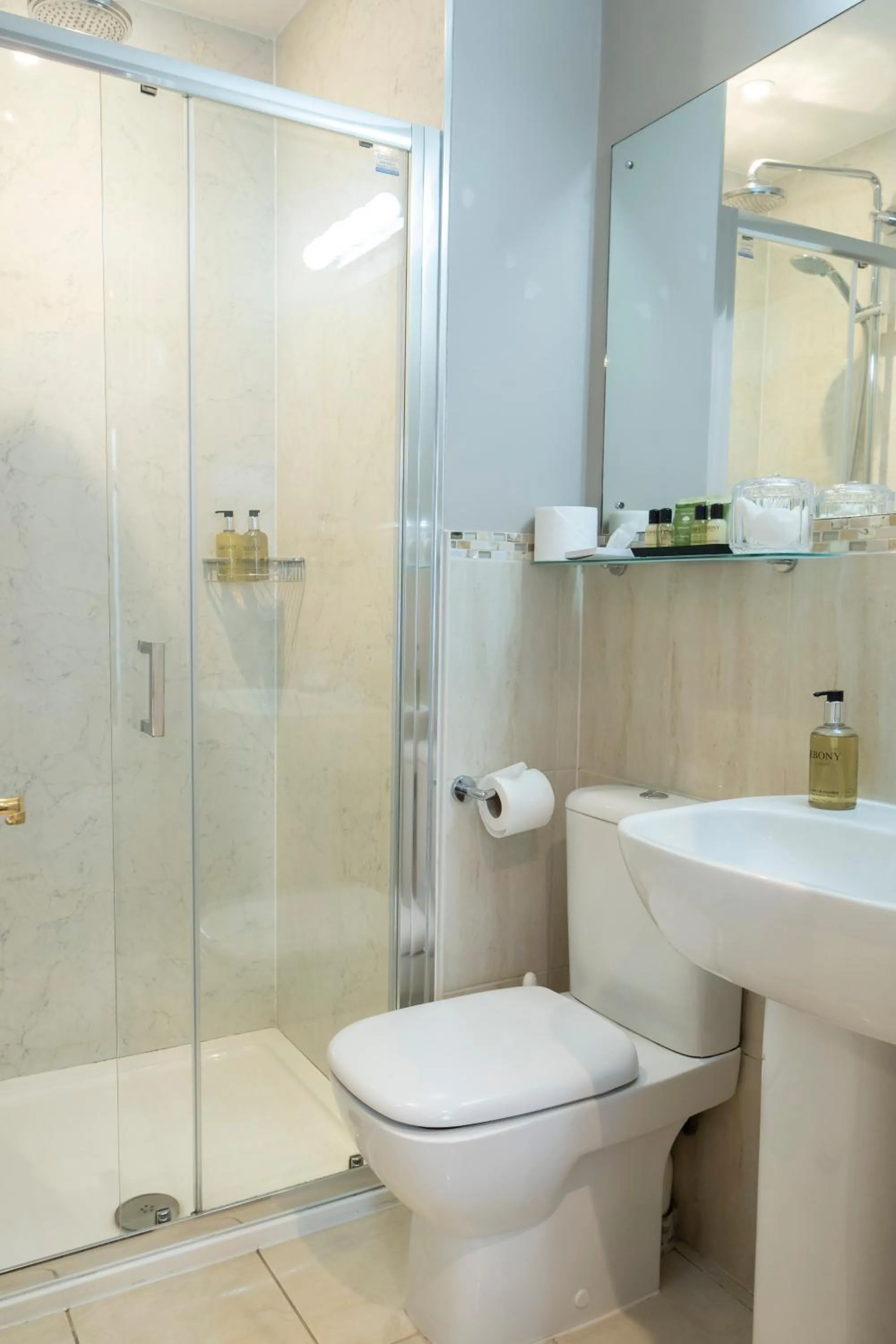 Bathroom in Peartree Serviced Apartments
