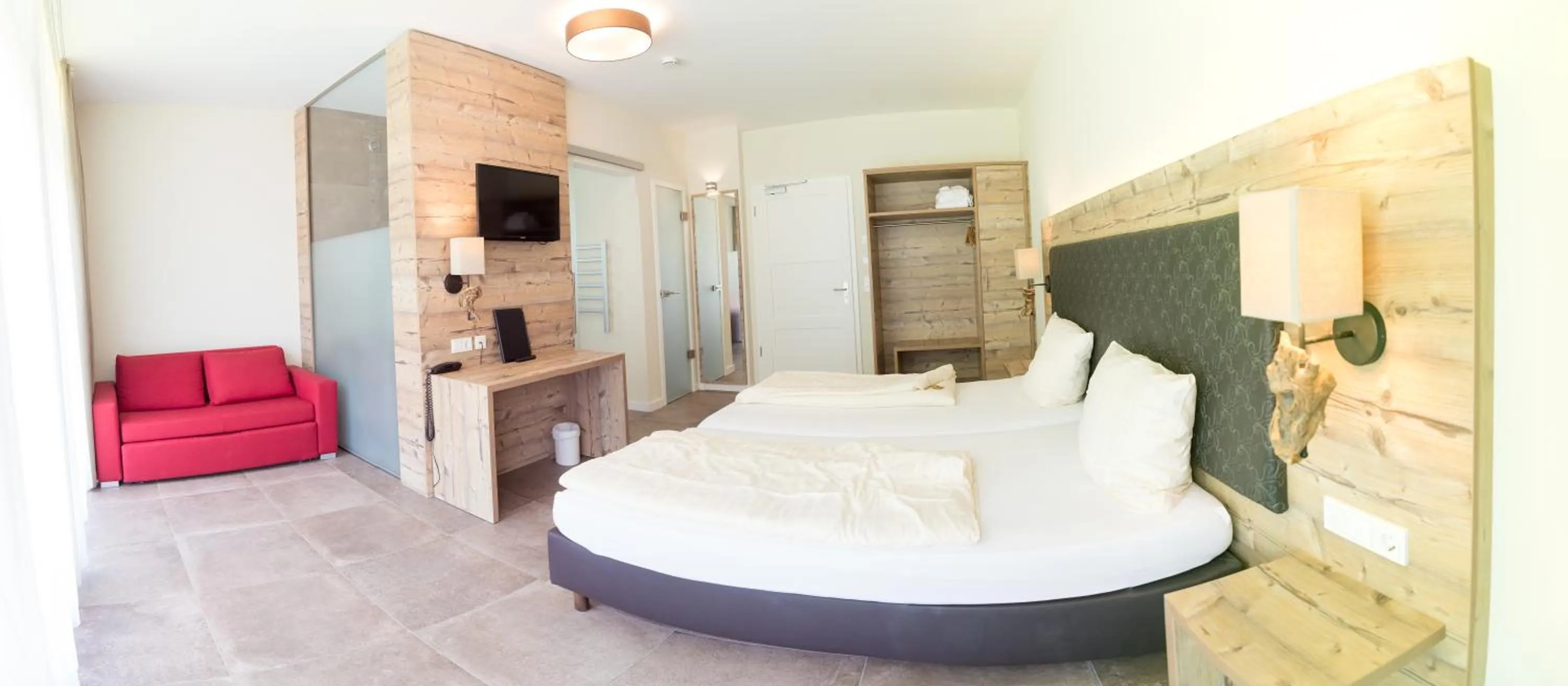 Photo of the whole room, Bed in Landhotel Weihermühle