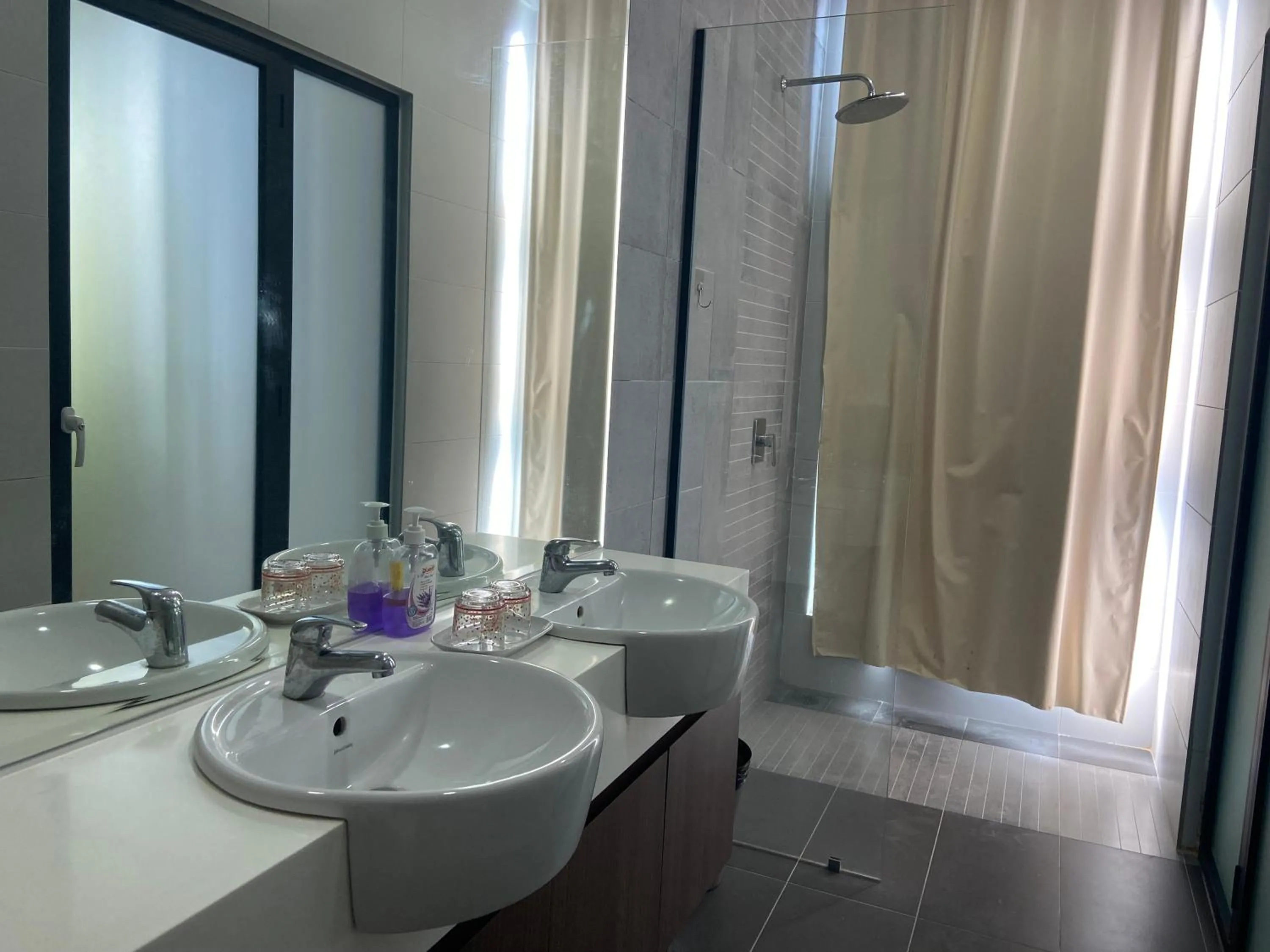 Gala Residences at Galacity