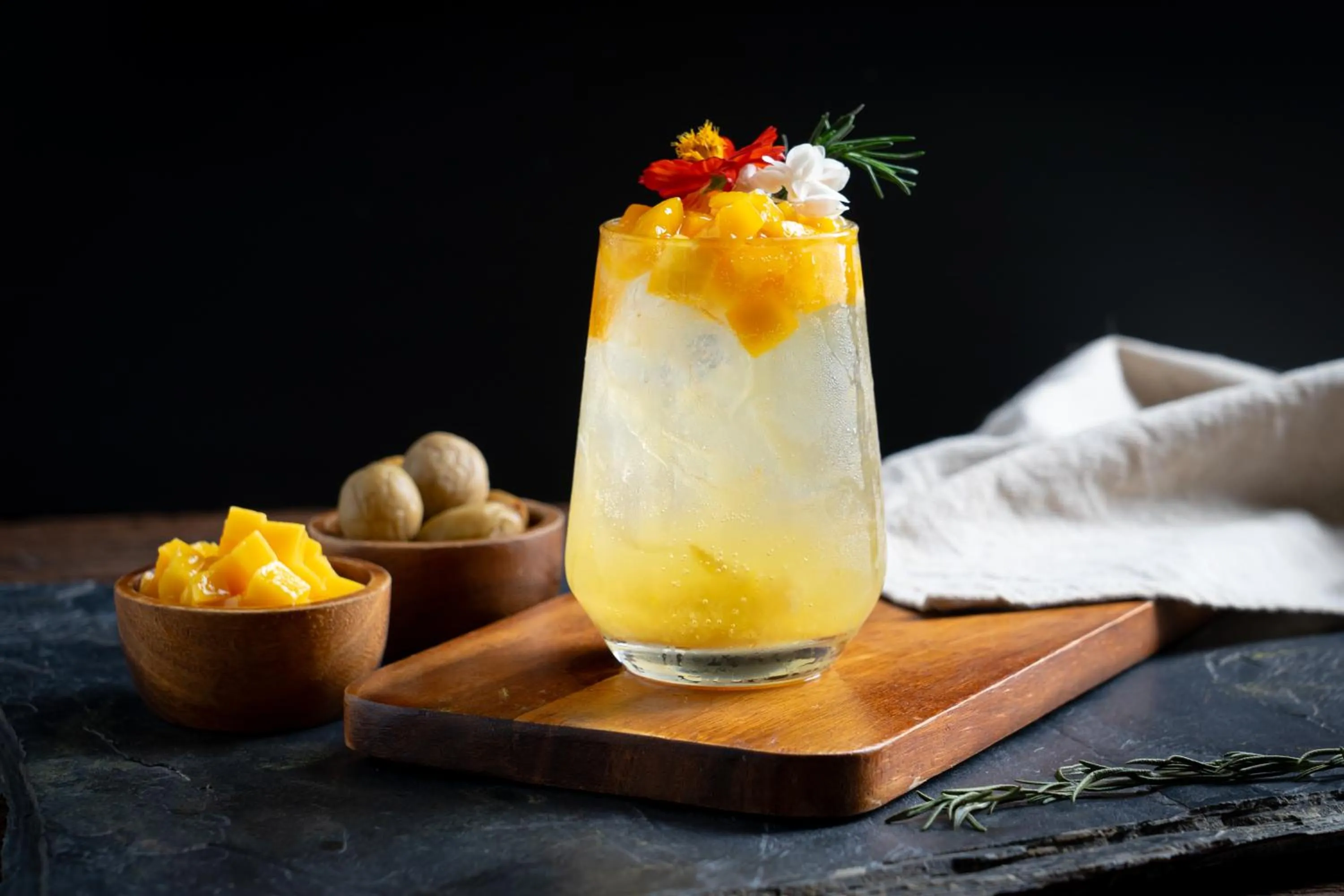 Food and drinks in The City Yaowarat