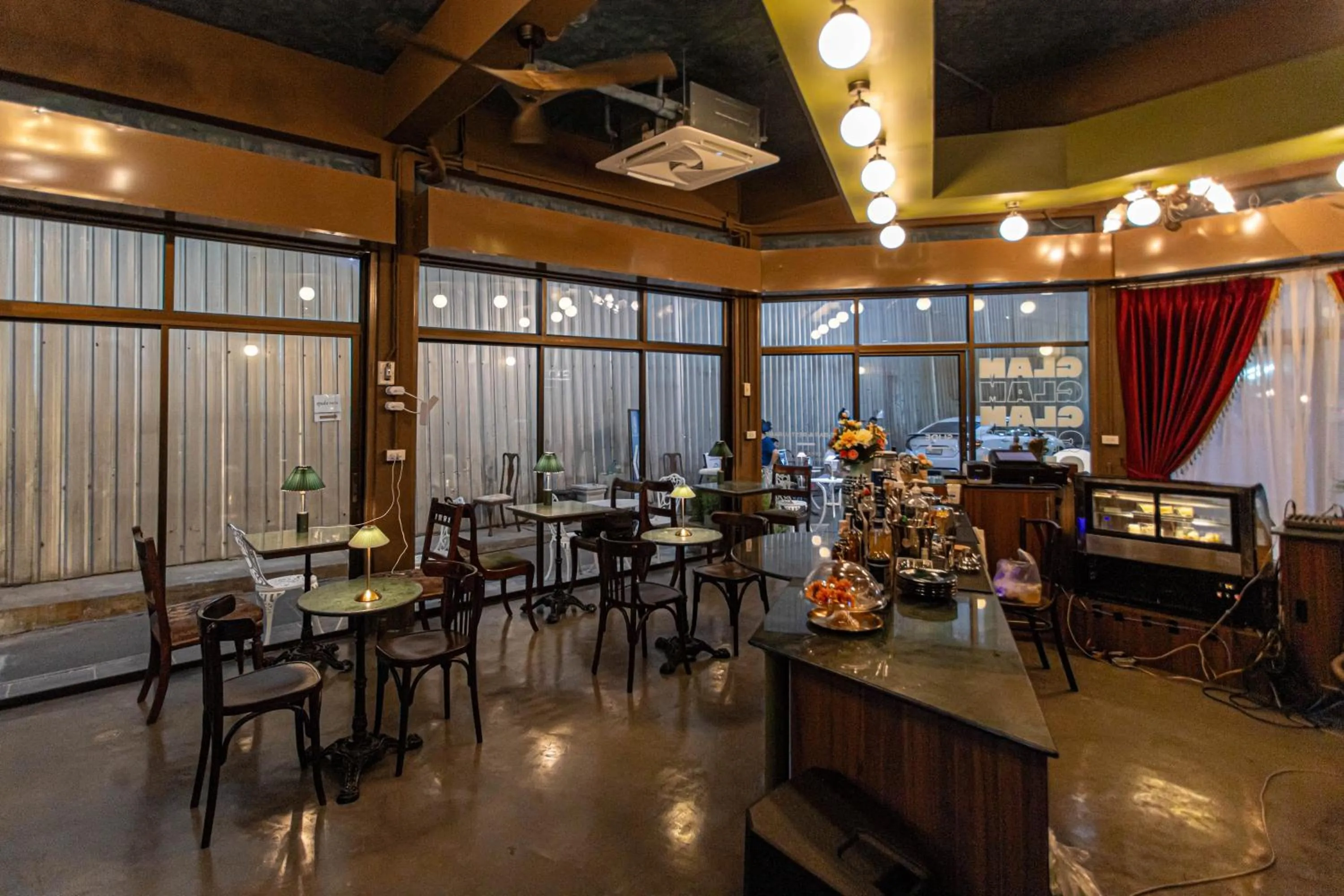 Restaurant/places to eat in The City Yaowarat