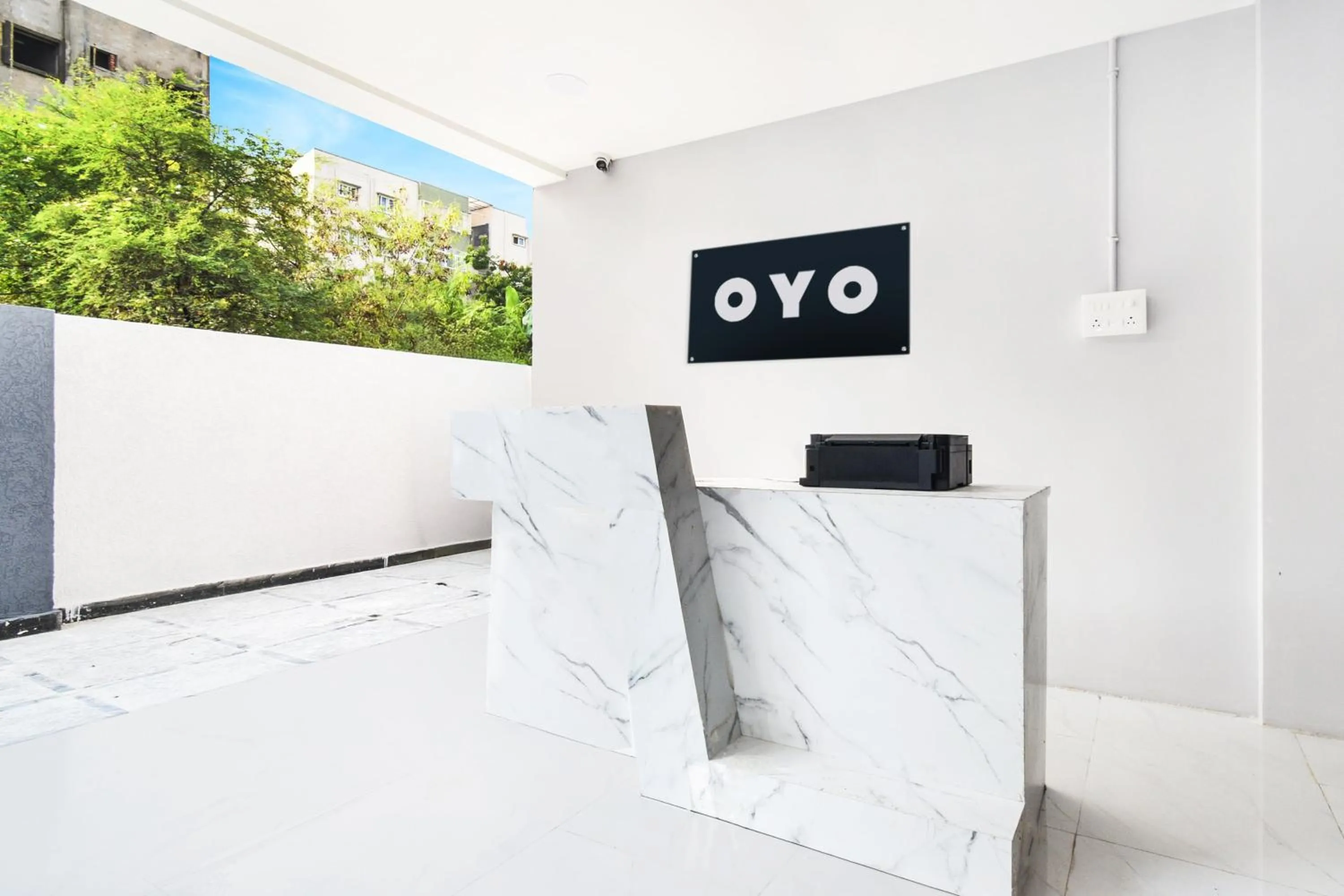 Lobby or reception in Hotel O Tripura Grand (Near Nexus Mall)