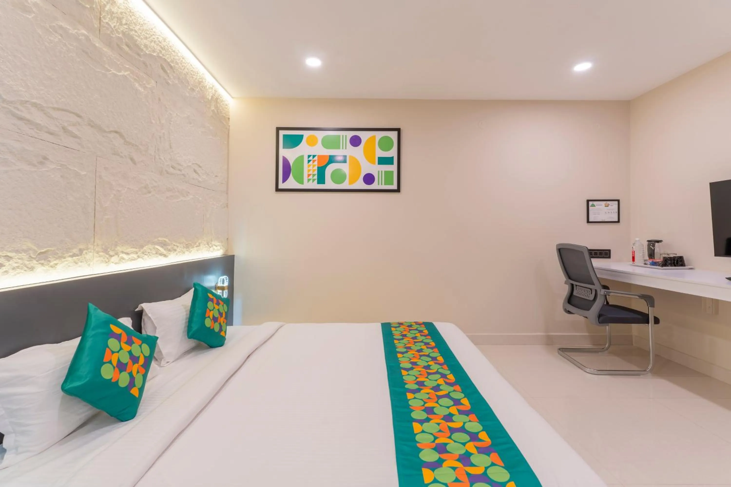 Bedroom, Bed in Treebo Sanmaya Retreat, 15 Mins From Mysore Palace