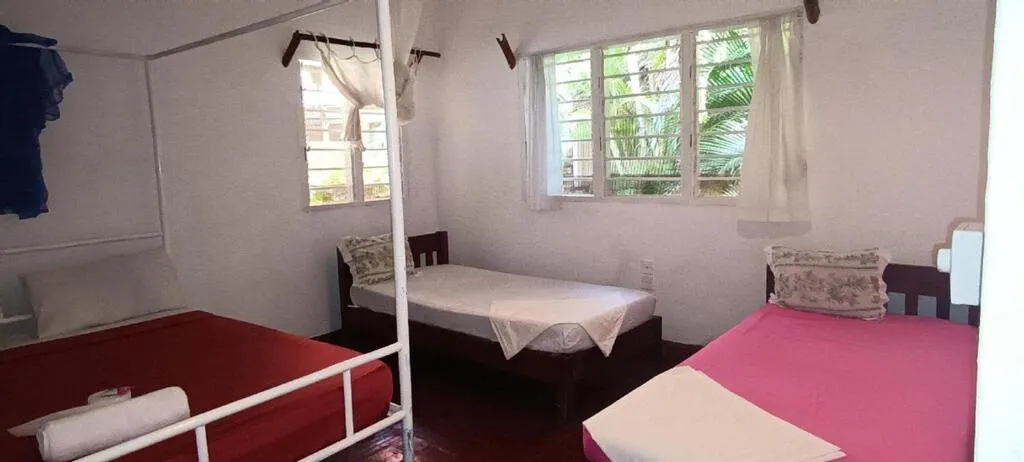 Bed in Travellers Inn Resort Malindi